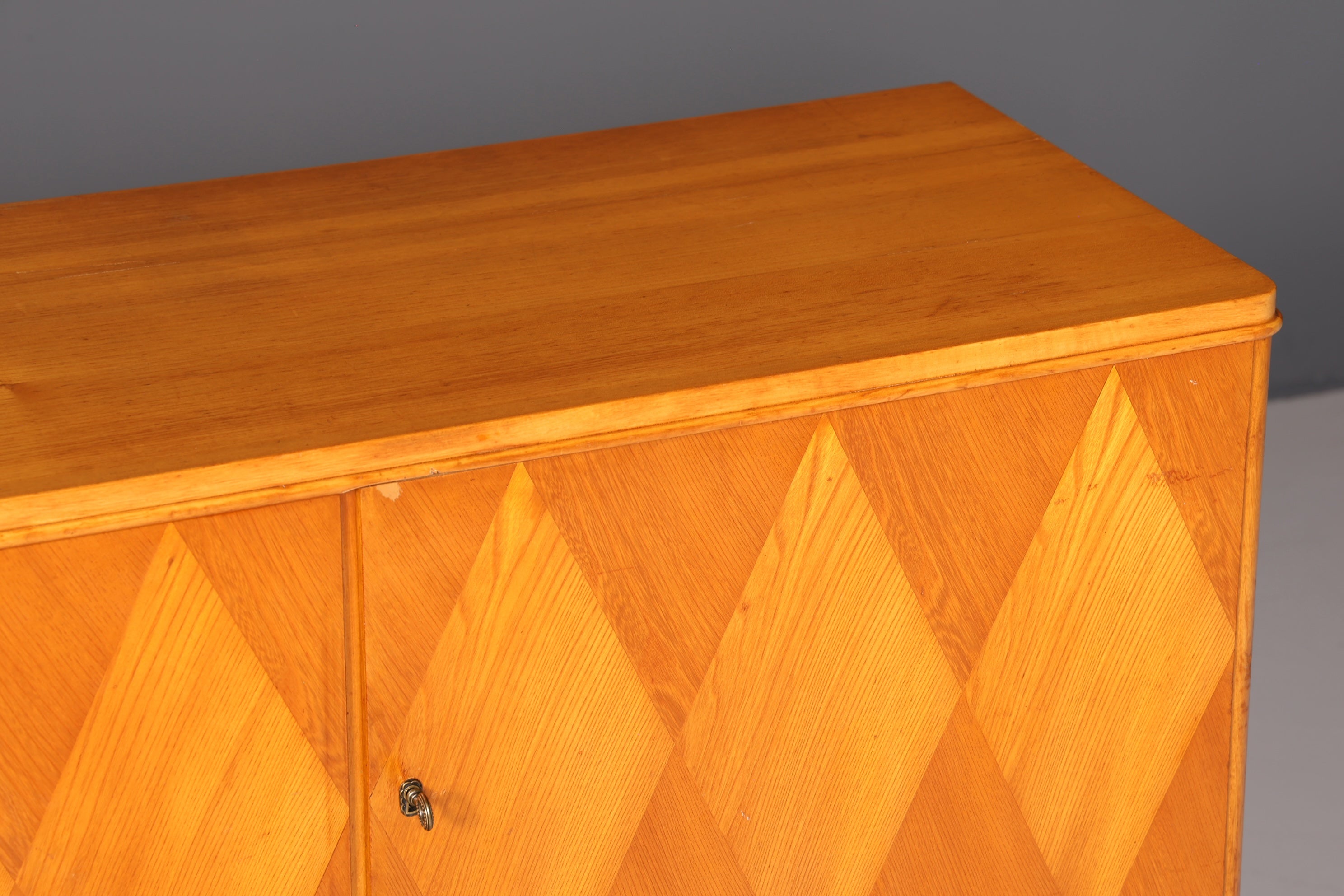 Stilvoller Original Art Deco Schrank Vertiko Sideboard um 1930 Highboard Kommode Antik Vintage