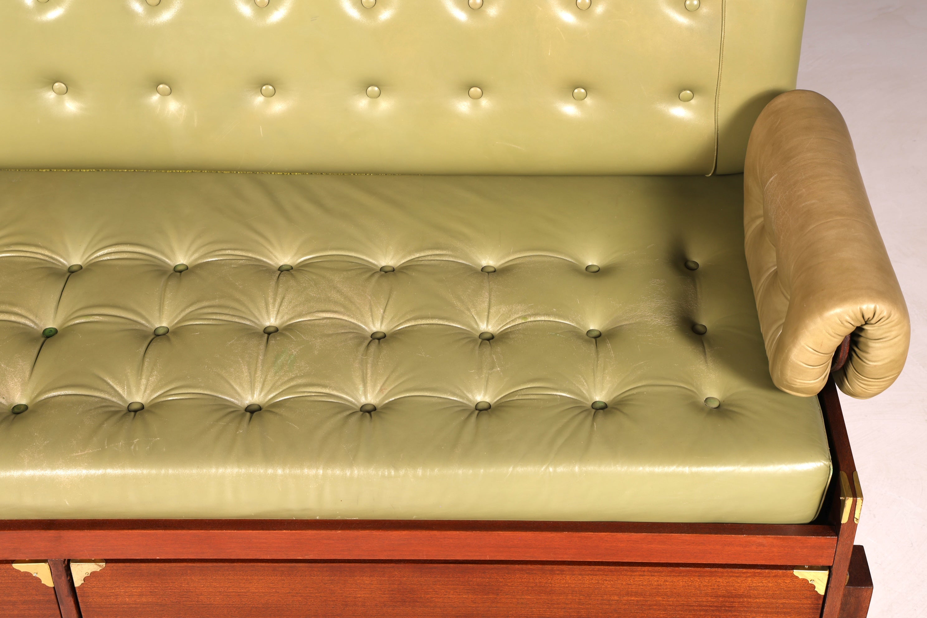 Seltenes Maritim Sofa Daybed Schlafcouch Englischer echt Leder Military Chest Bett Antik