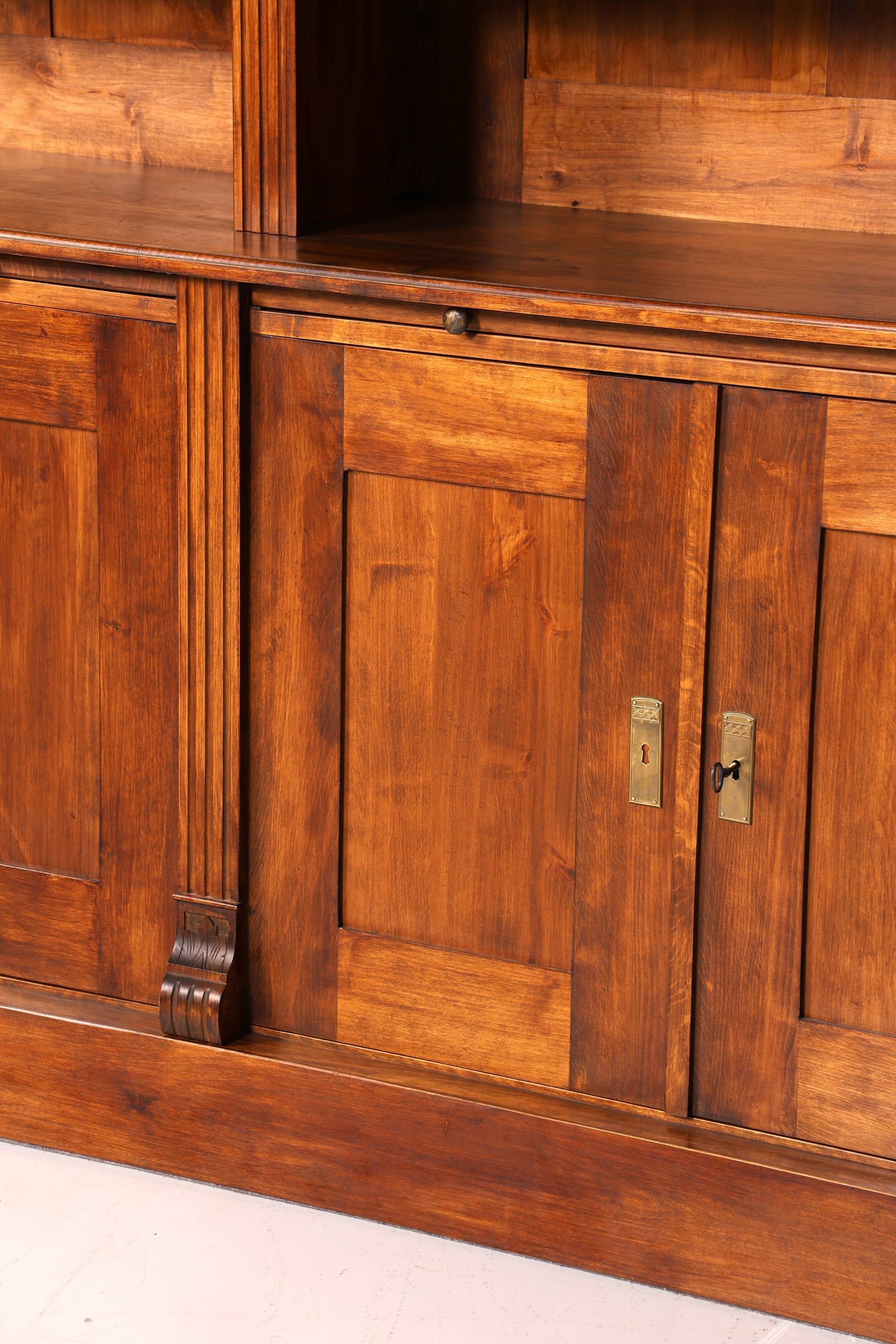 Traumhaftes XXL massiv Holz Regal Kolonial Schrank Antik Stil Bücherregal Kommode Bibliothek Bücherwand