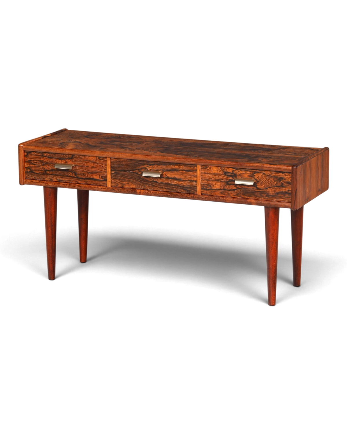 Hauptstadt Möblerei Mid Century palisander sideboard ile üç çekmeceli retro tv komodini ve konik ayaklar