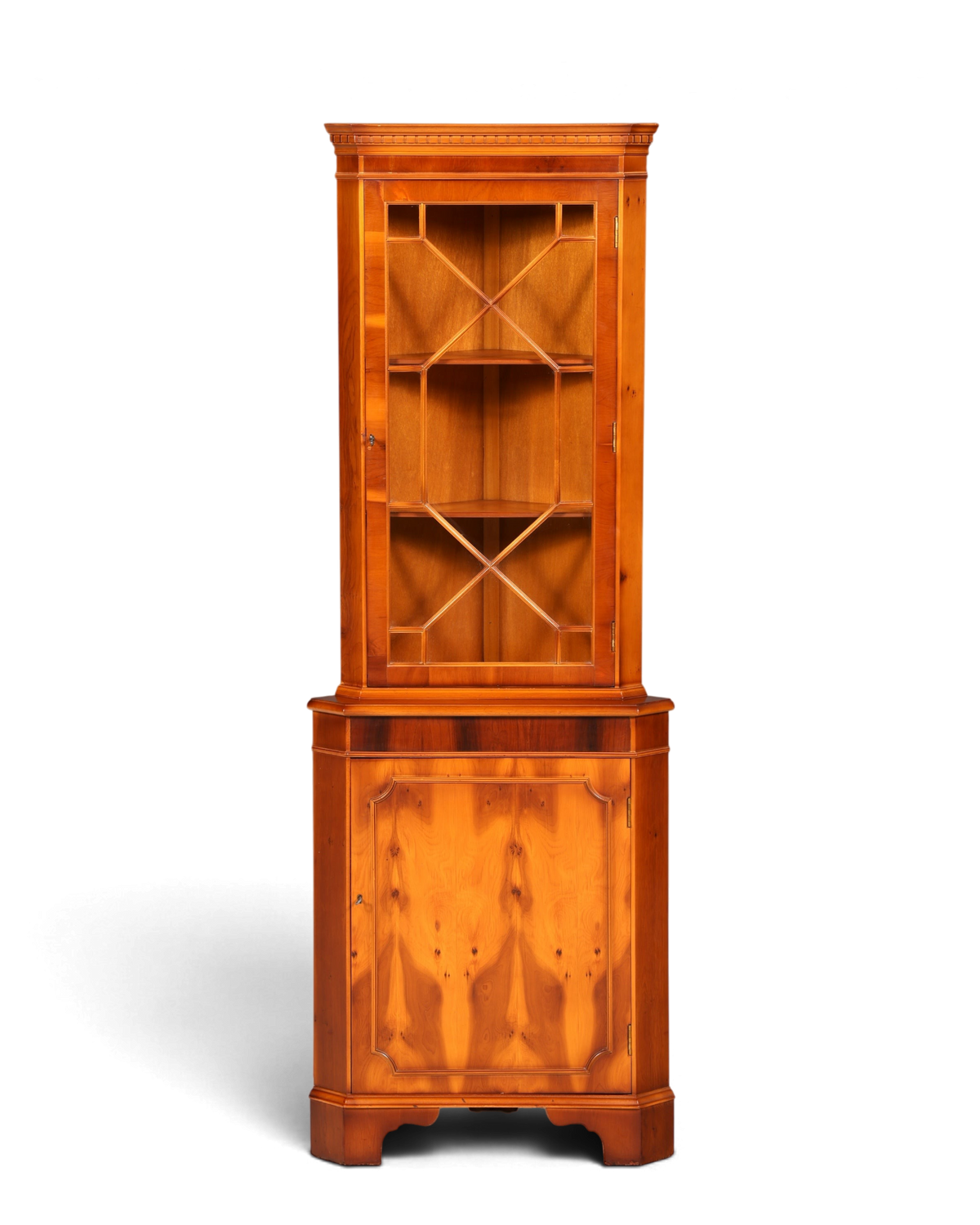 Hauptstadt Möblerei englische Eckvitrine aus Eibenholz mit Glastüren und dekorativer Maserung im Vintage-Stil
