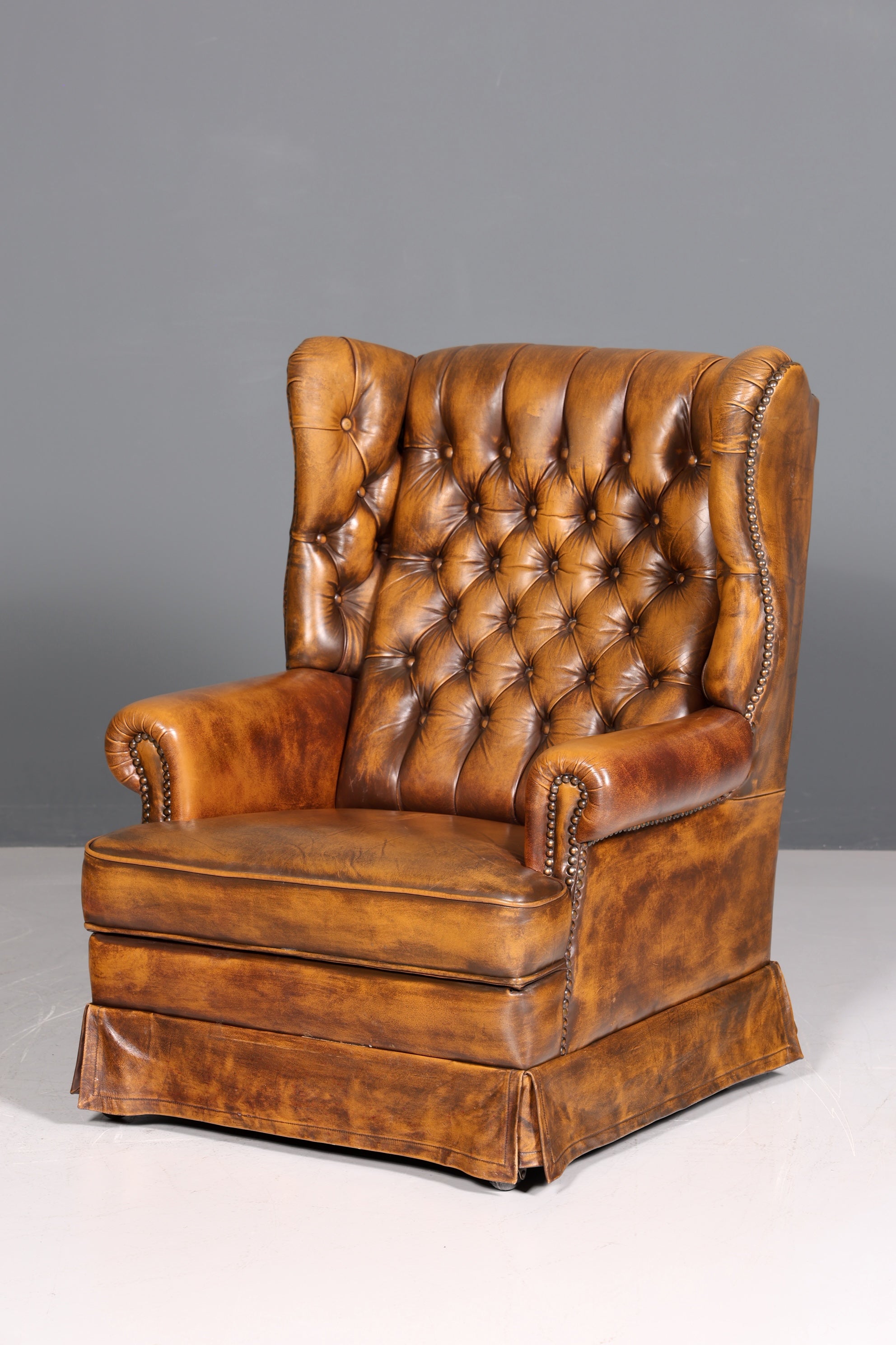 Original Chesterfield Ohrenbacken Sessel Englisch Leder Herrensessel UK Armlehnsessel