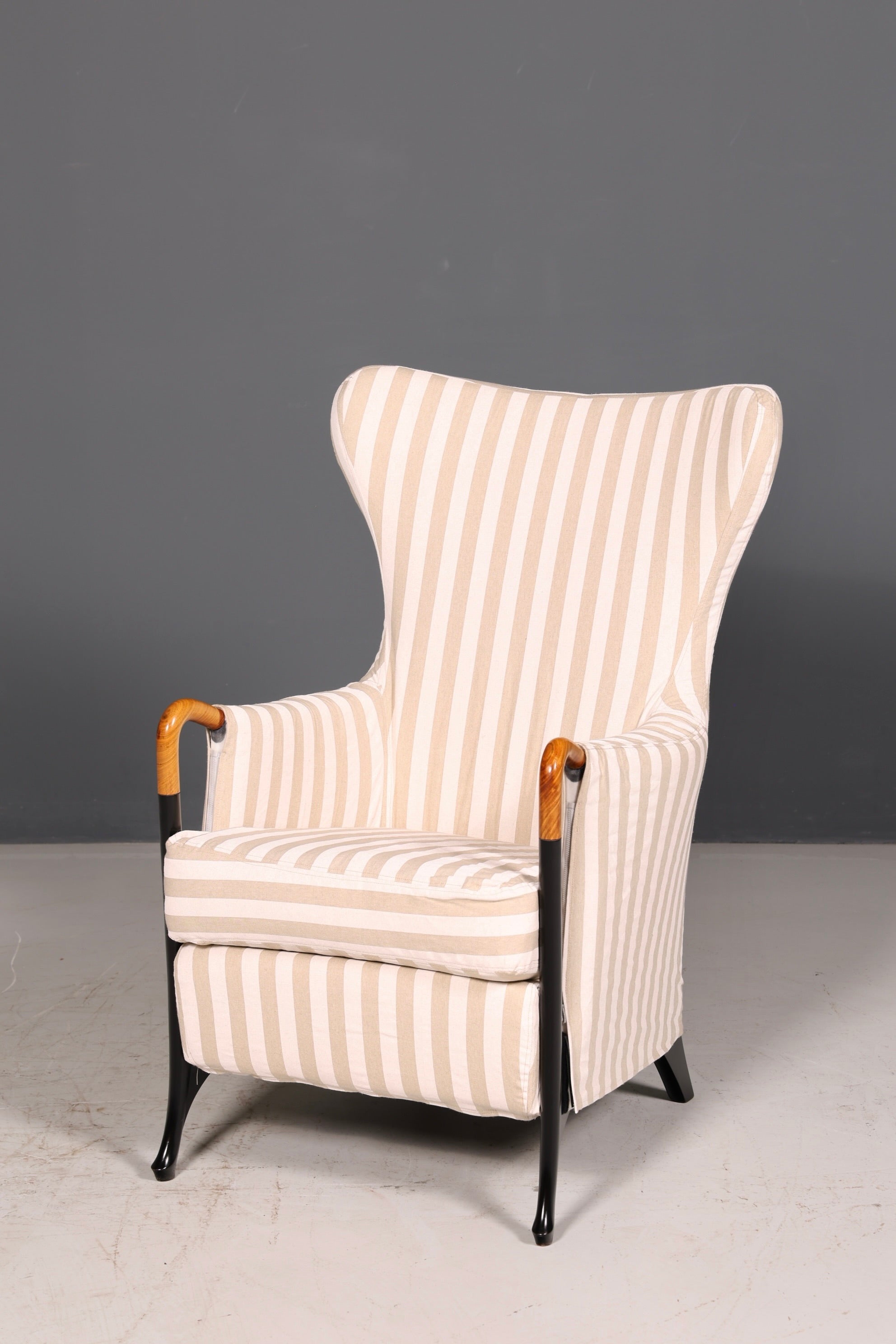 Edler Original Giorgetti Progetti Ohrensessel Umberto Asnago Design Sessel Italien Stoff Vintage