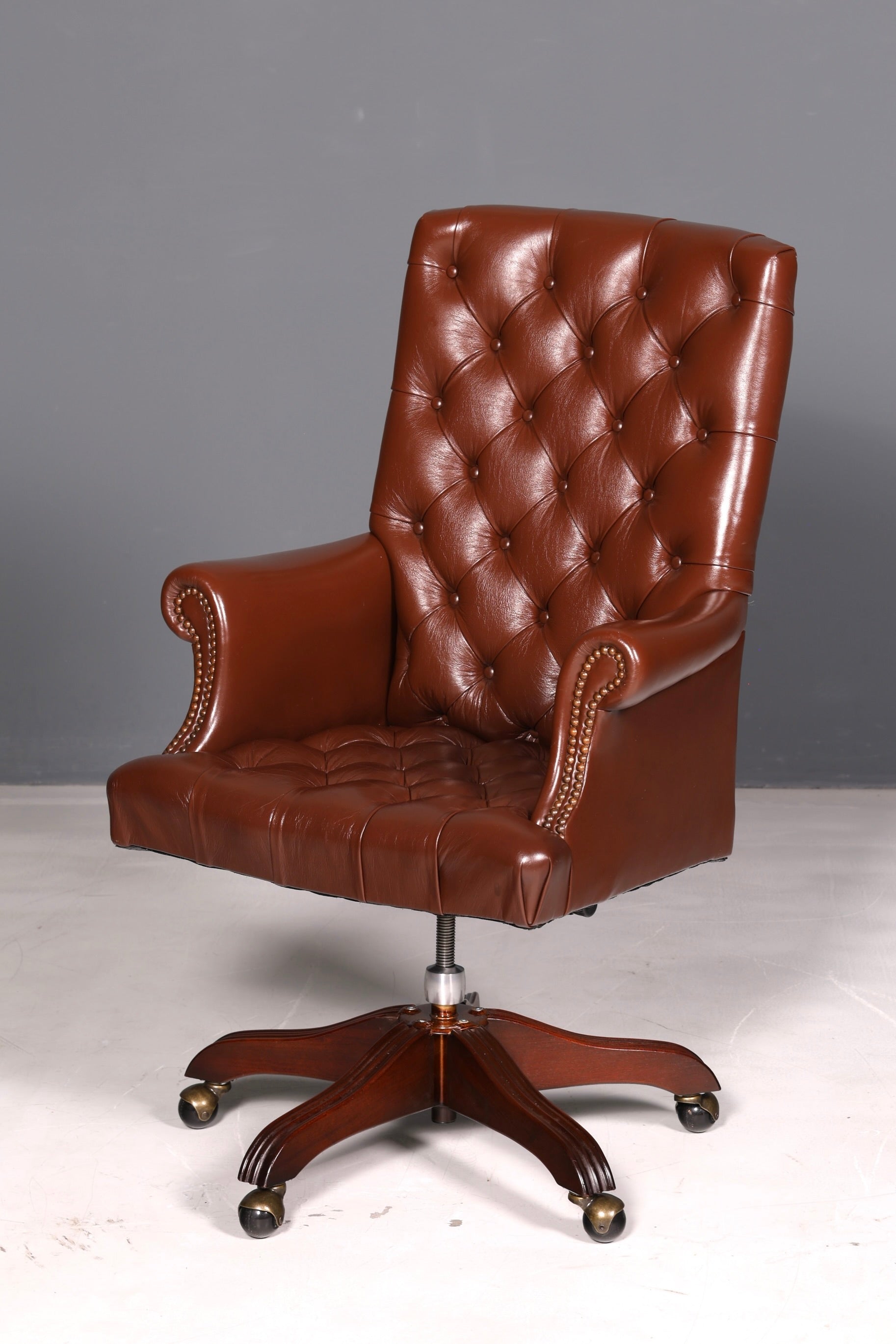 Edler Chesterfield Chefsessel Bürostuhl Echtleder Braun Drehsessel Schreibtischstuhl Bürosessel