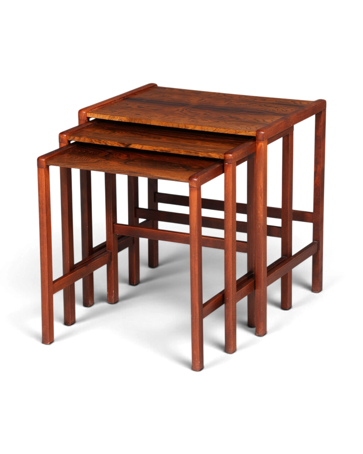 Hauptstadt Möblerei Mid-Century Satztische aus massivem Palisanderholz mit lebendiger Maserung im 3er-Set