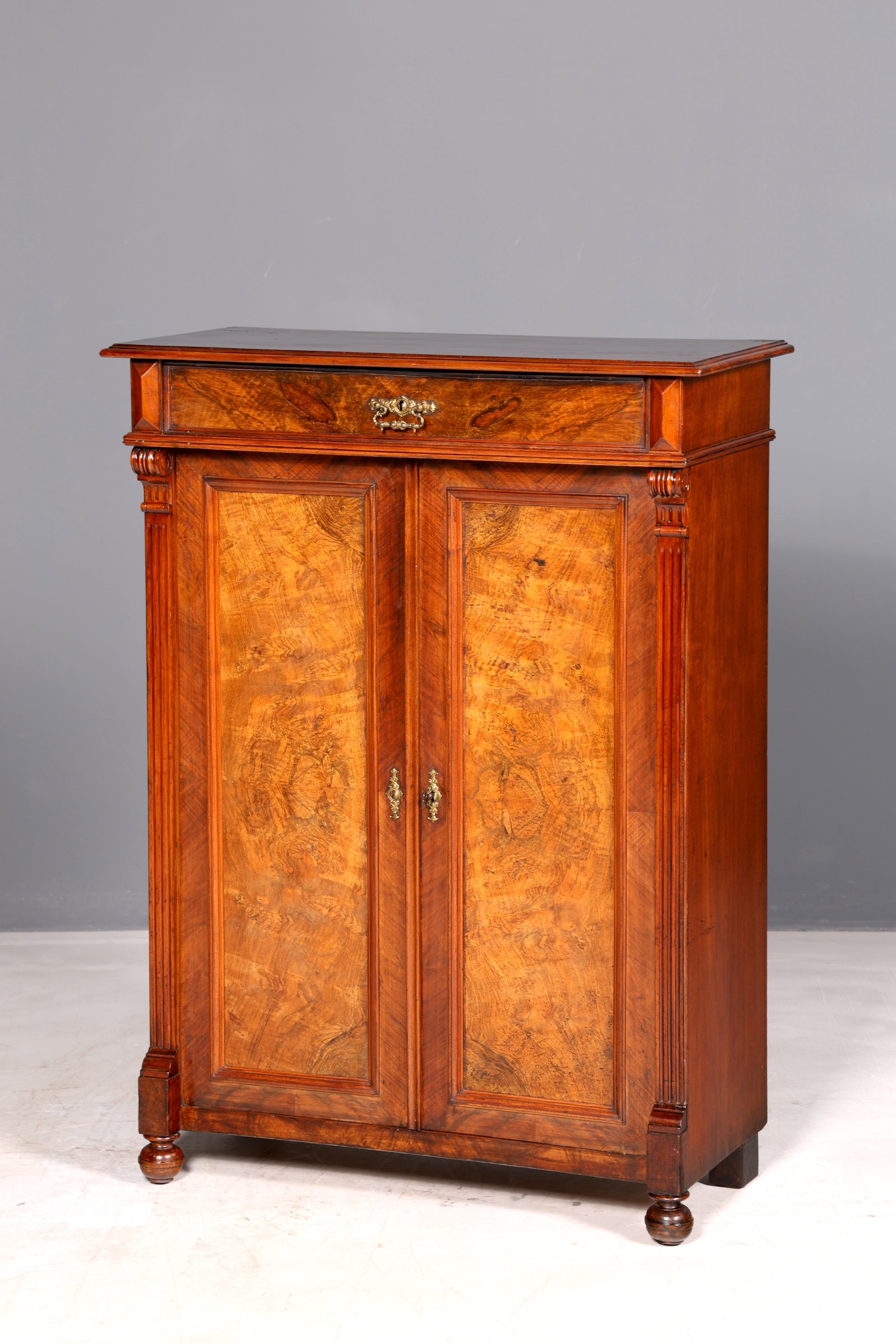 Stylish Gründerzeit cabinet, antique vertiko, Art Nouveau chest of drawers, hallway cabinet, solid wood