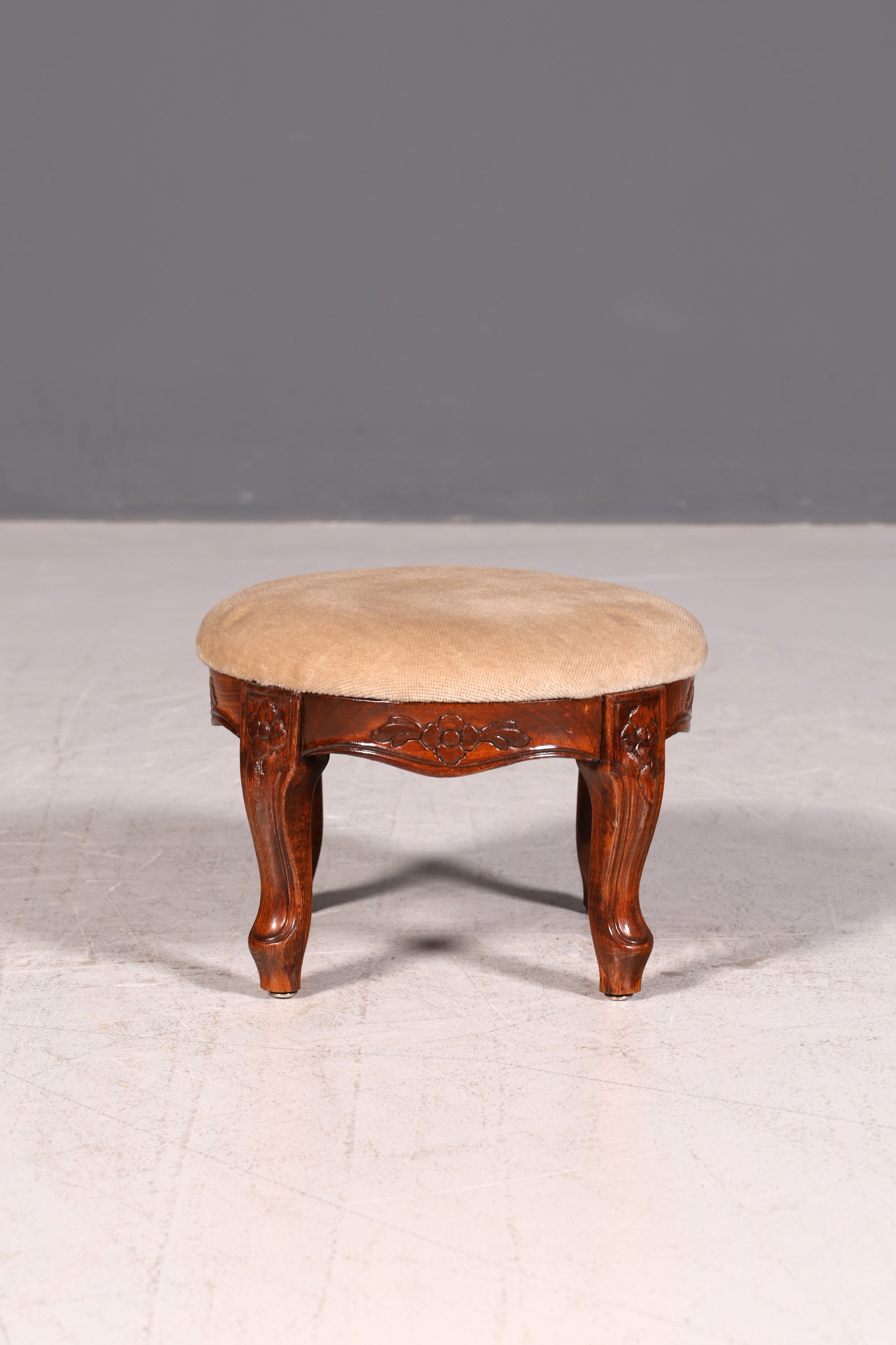 Wunderschöner Antiker Hocker Fußhocker Beige Samt Schemel Barock Stil Fußbank Sitzhocker Vintage