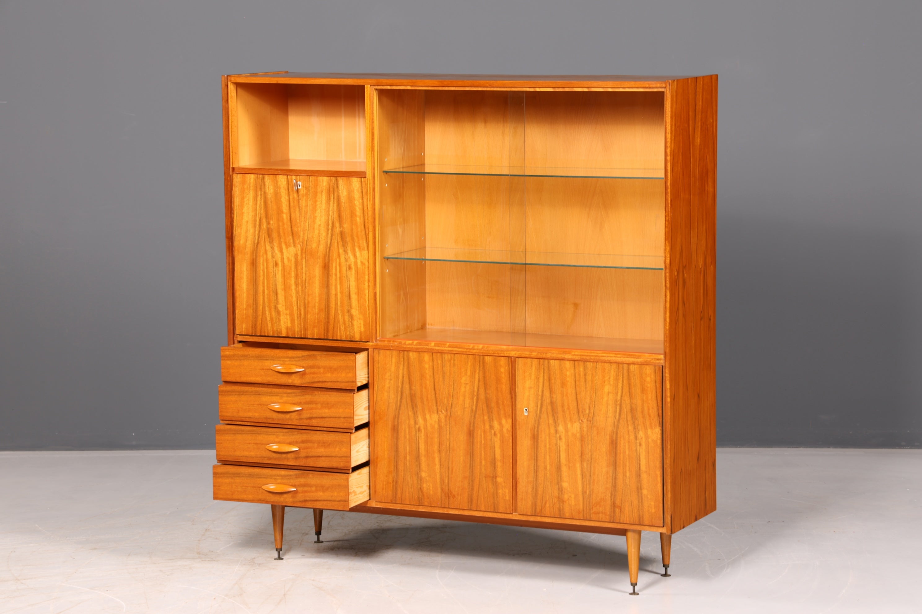 Wunderschöner Mid Century Schrank Vintage Highboard Vitrine Bücherschrank Wohnzimmerschrank Barschrank echt Holz 60er