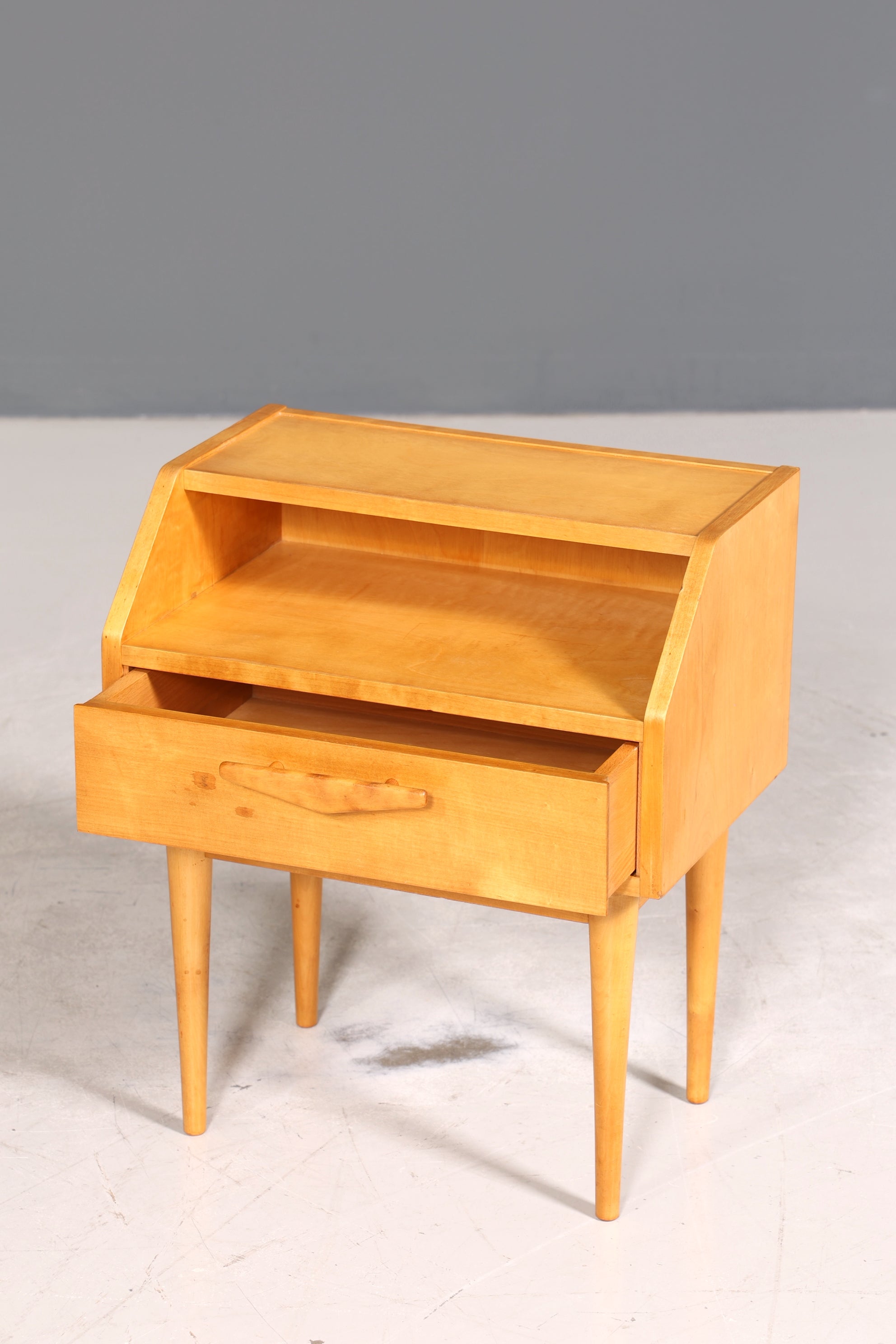 Traumhafte Hellerau Kommode Mid Century Nachttisch echt Holz Beistelltisch VEB Möbel 1 von 2