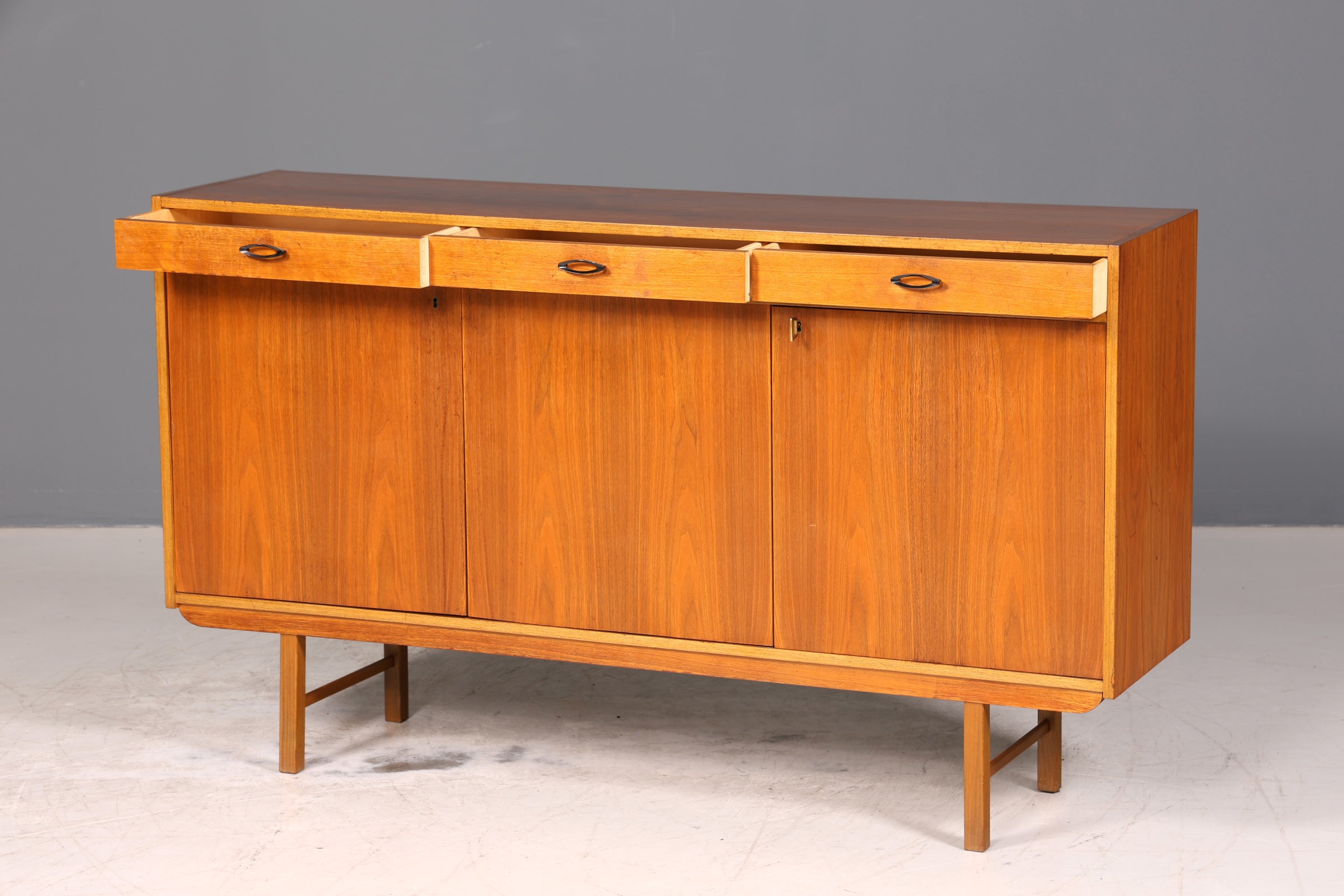 Wunderschönes Mid Century Highboard echt Holz Schrank Büro Kommode 60er Jahre
