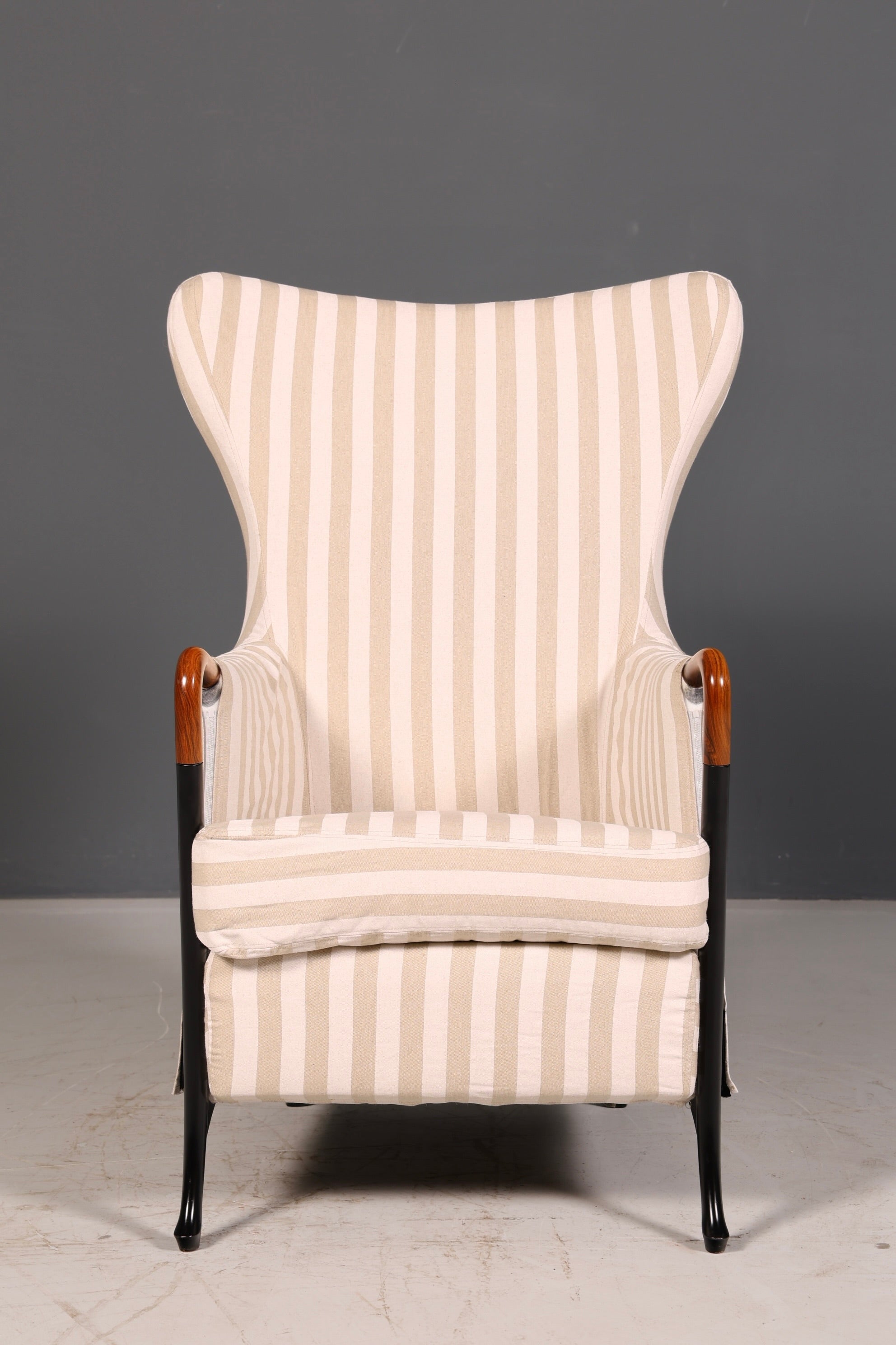 Edler Original Giorgetti Progetti Ohrensessel Umberto Asnago Design Sessel Italien Stoff Vintage 2 von 2