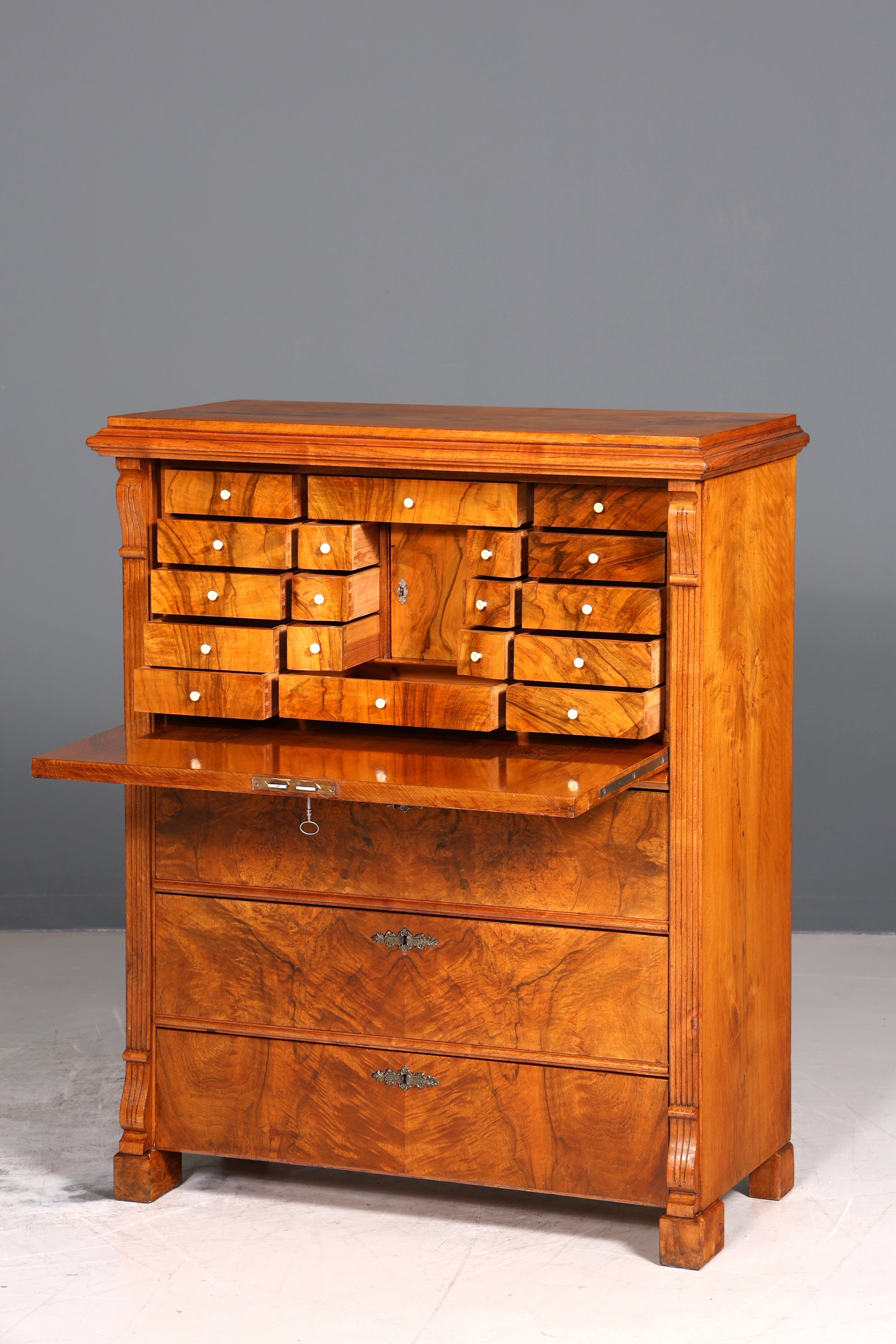 Stilvoller Biedermeier Sekretär Vertiko Louis Philippe Kommode Schubladenkommode