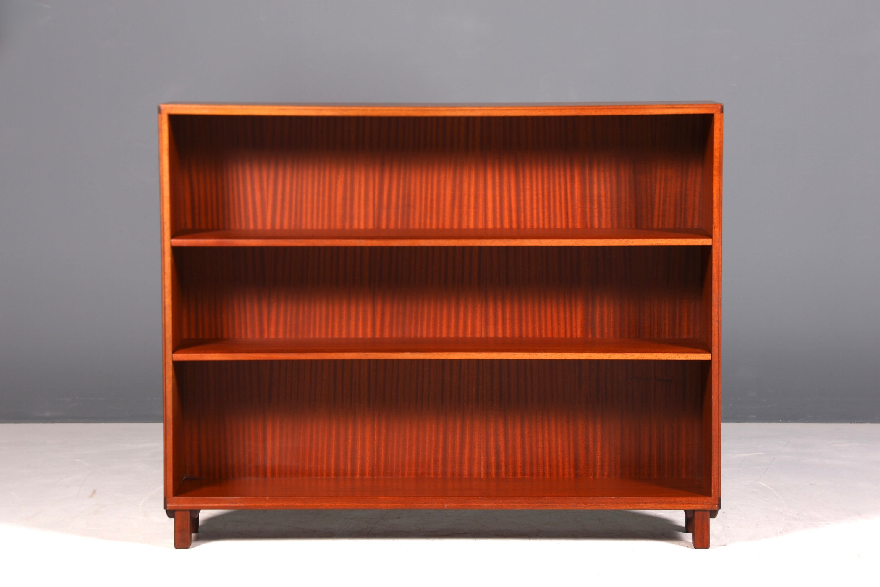 G014 Finish cm Schlichtes Mid Century Regal Vintage Bücherregal Schrank Buchablage 60s Bookshelf