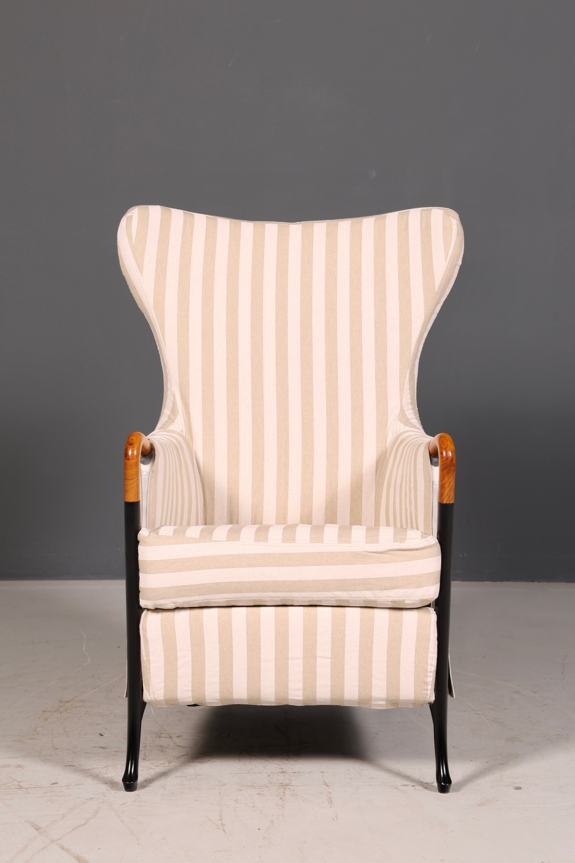 Edler Original Giorgetti Progetti Ohrensessel Umberto Asnago Design Sessel Italien Stoff Vintage