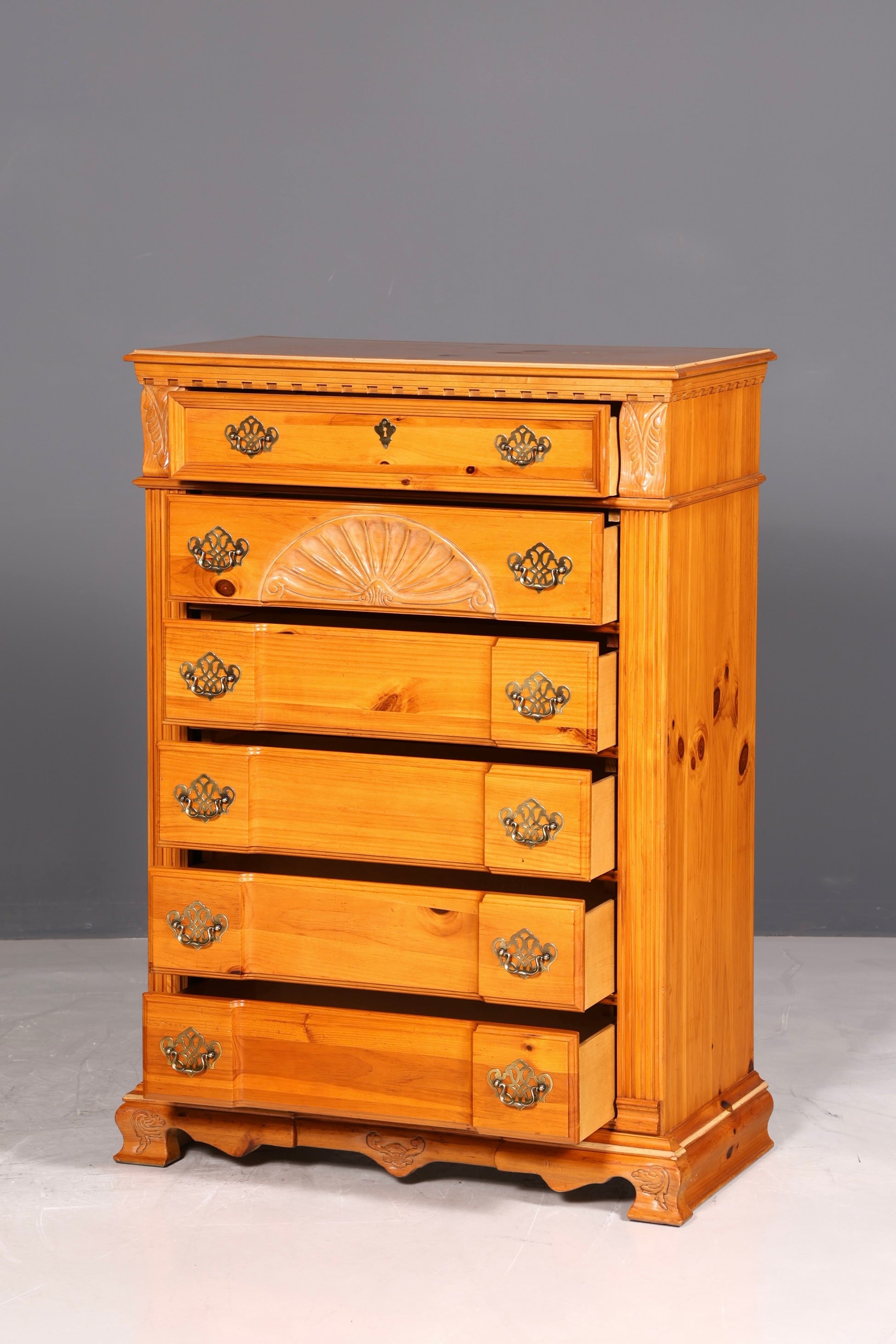 Wunderschönes Vertiko Pulaski Kommode Sideboard Barock Stil Schubladenkommode