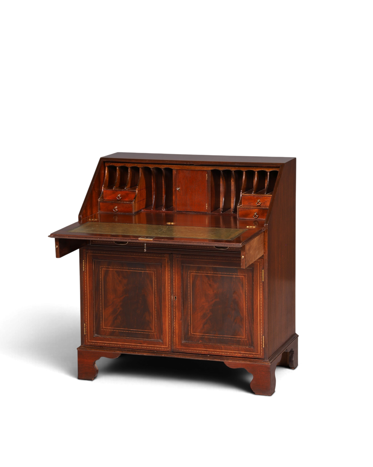 Hauptstadt Möblerei İngiliz tarzı masif ahşap vintage sekreter, açılır yazı yüzeyi ve çekmeceli detaylı tasarım