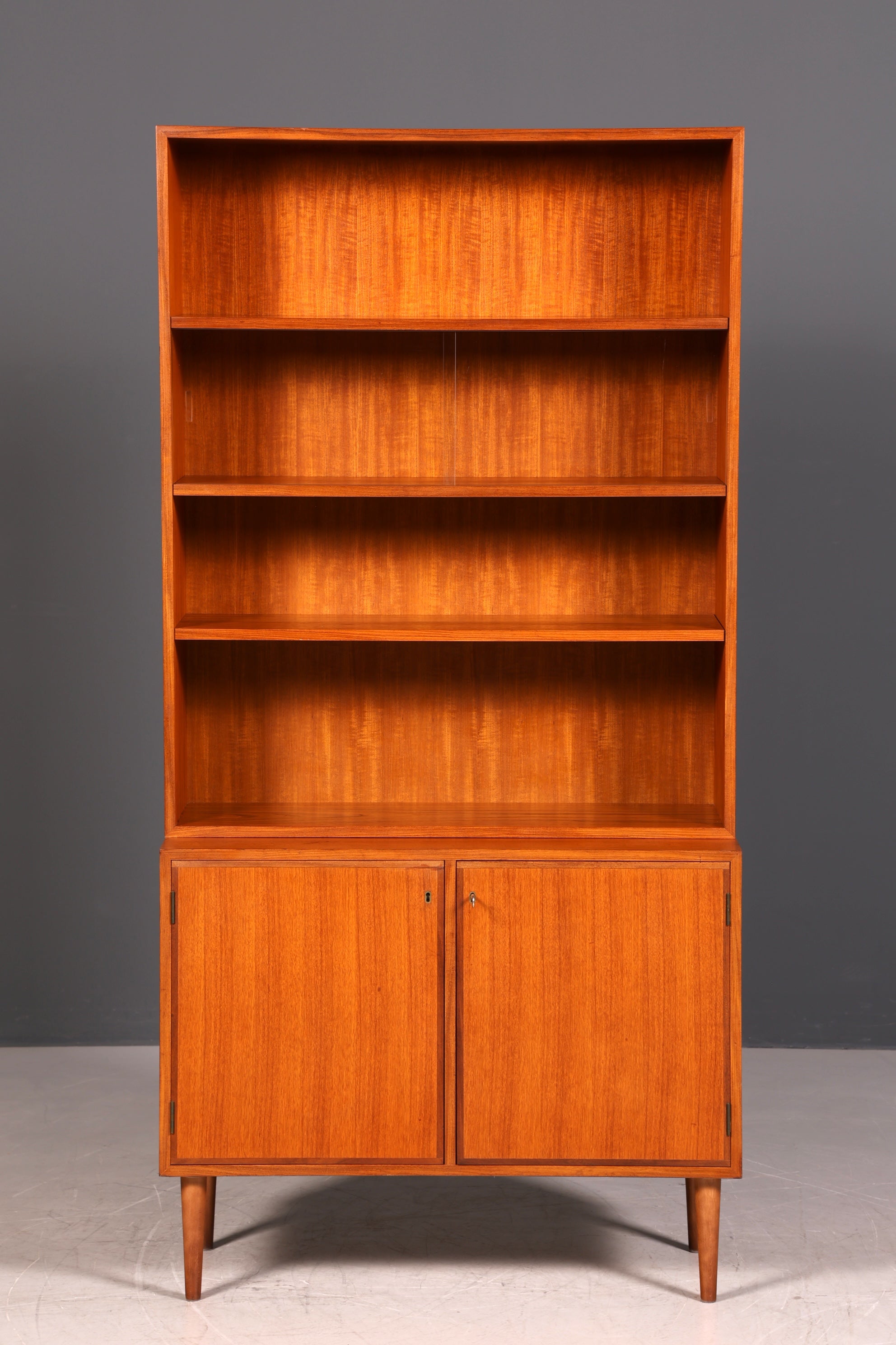 G436 Finish Wunderschöne Mid Century Vitrine Vintage Schrank Regal Retro Bücherregal Buchablage 60s (Kopie)