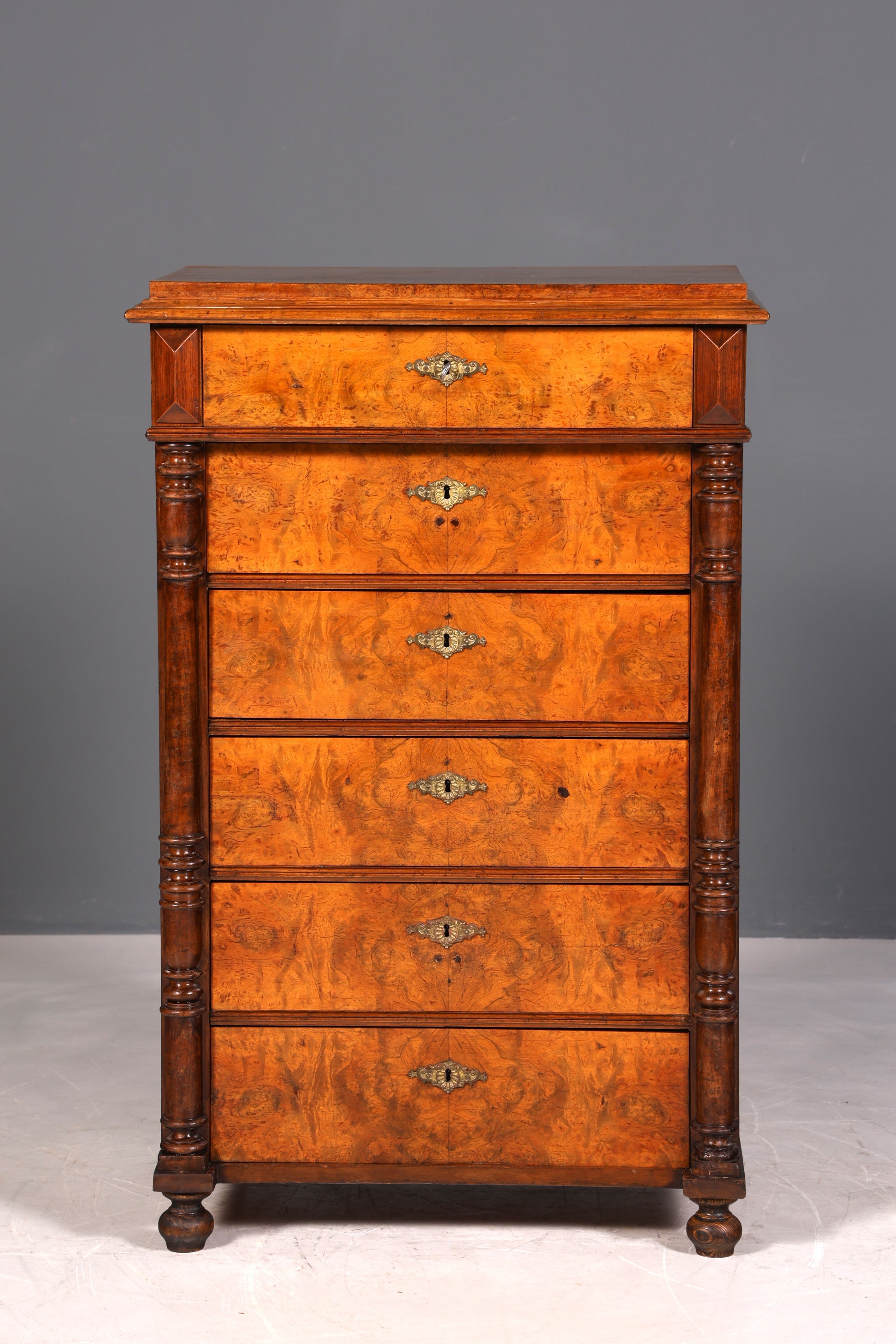 F951 Finish cm Wunderschöne Gründerzeit Kommode Jugendstil Vertiko Schubladenkommode Antik Wäschekommode