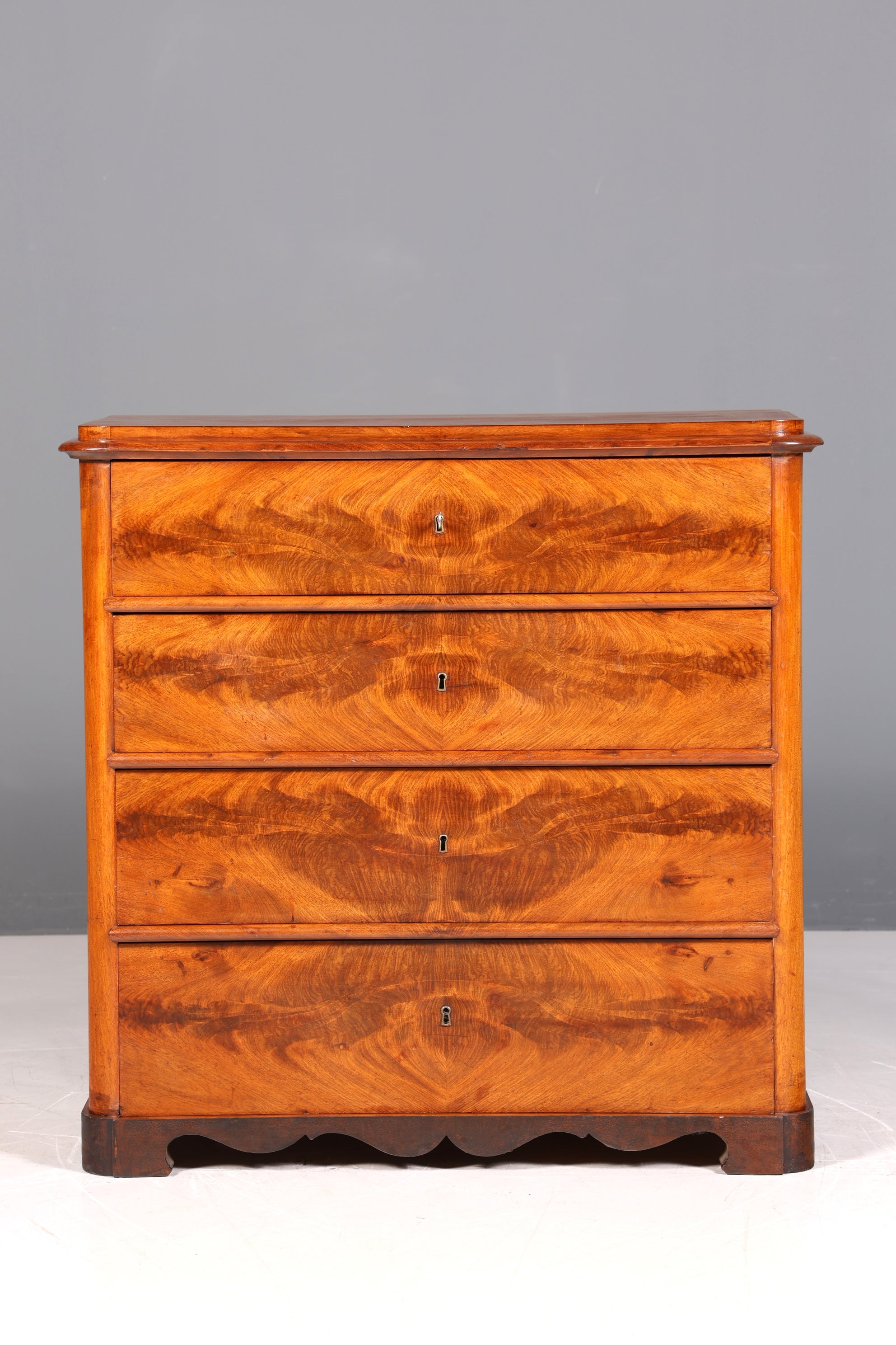 Traumhafte Biedermeier Kommode Louis Philippe Antik Schubladen Kommode Wäschekommode