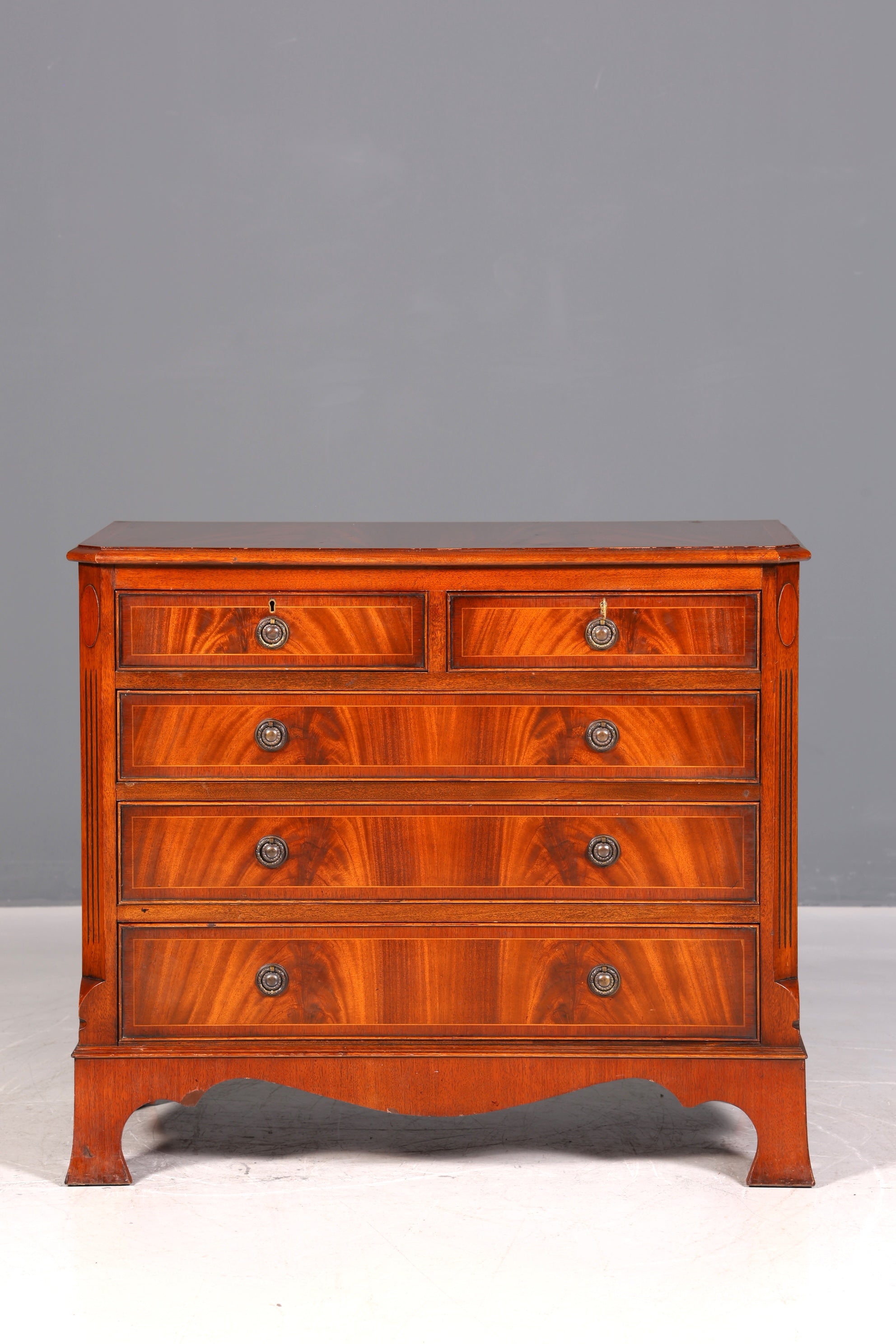 Wunderschöne Englische Kommode Mahagoni Holz TV Schrank Antik Schubladenkommode