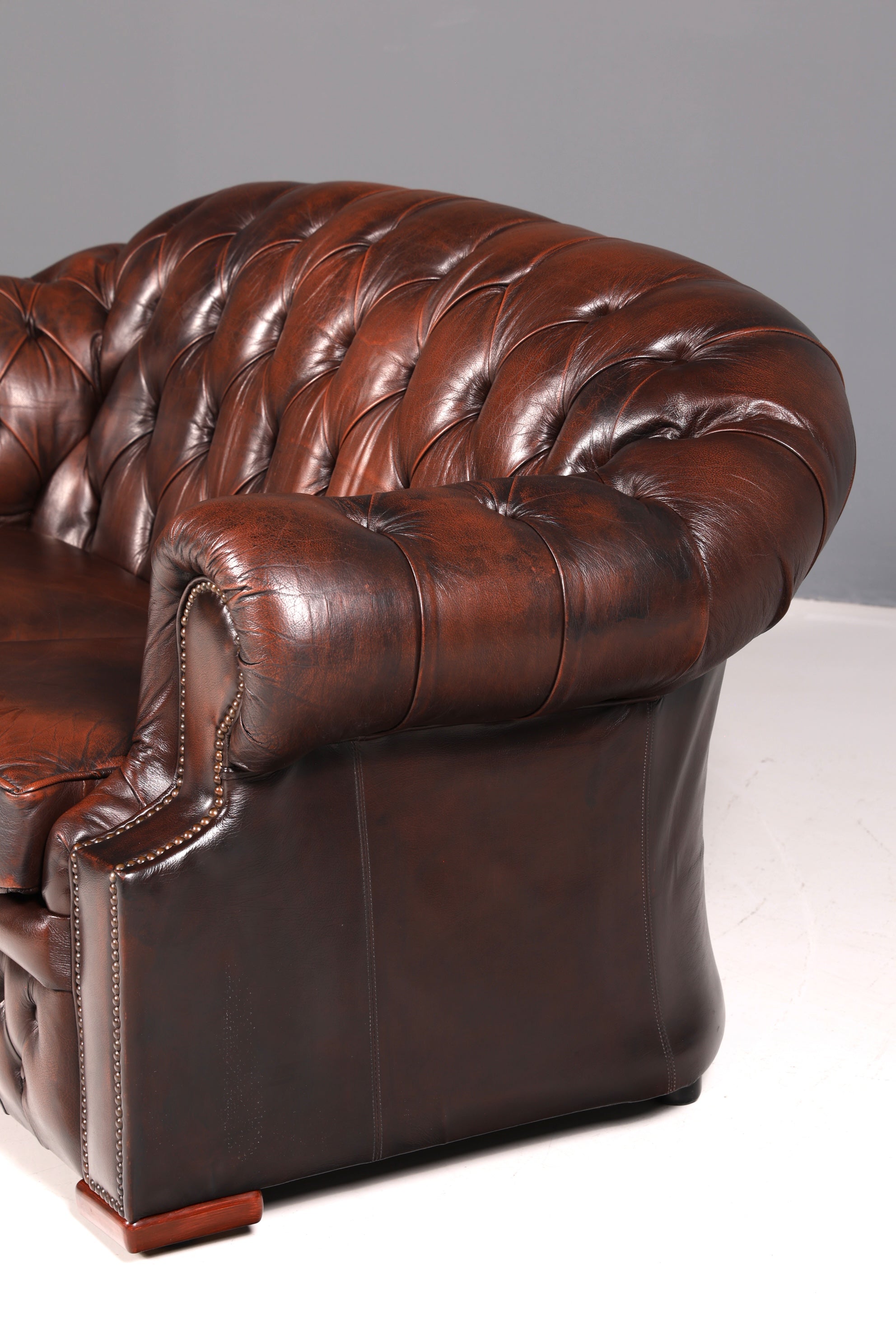 Wunderschöne Original Chesterfield Centurion 2-Sitzer Couch Englisch Echt Leder Sofa Ledersofa Vintage