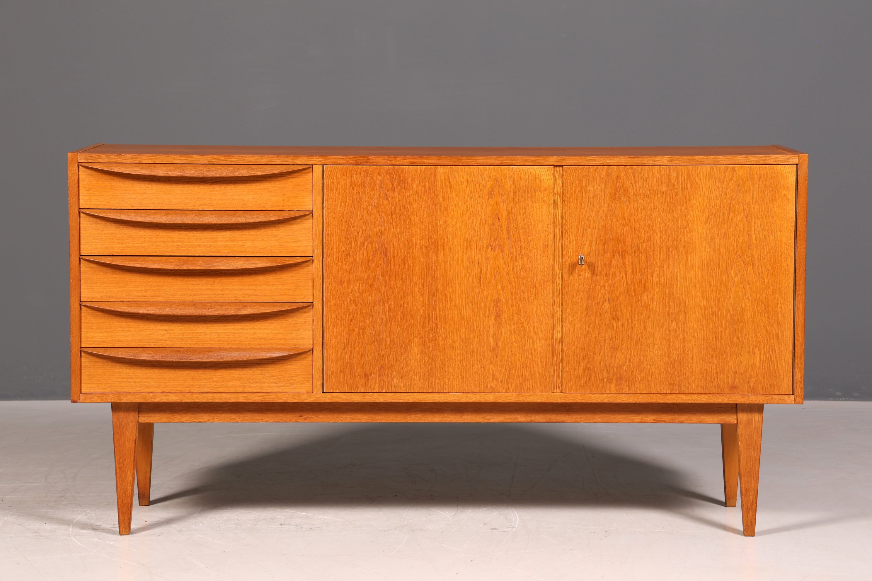 Wunderschönes Original Hellerau Franz Ehrlich 602 Sideboard Mid Century TV Schrank VEB