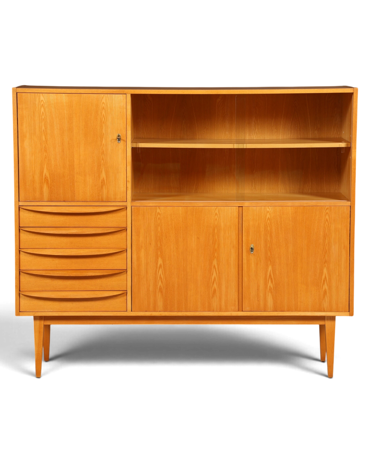 Hauptstadt Möblerei Hellerau Vitrine Modell 602 von Franz Ehrlich aus hellem Holz im Mid-Century-Design