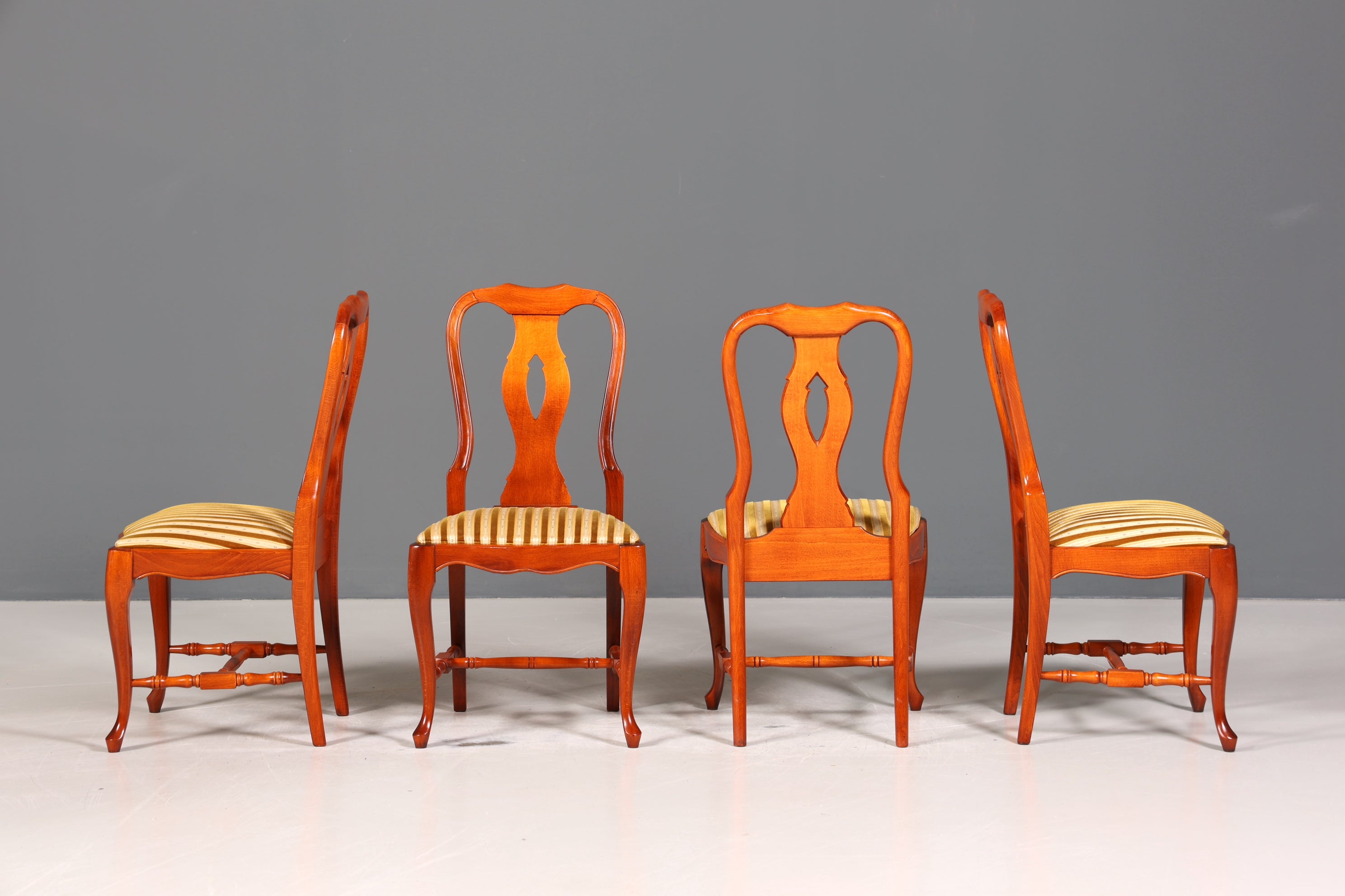 4x Wunderschöne Chippendale Stühle Barock Stil Stuhlset Polsterstuhl Set Englisch Küchenstühle Esszimmer Stühle