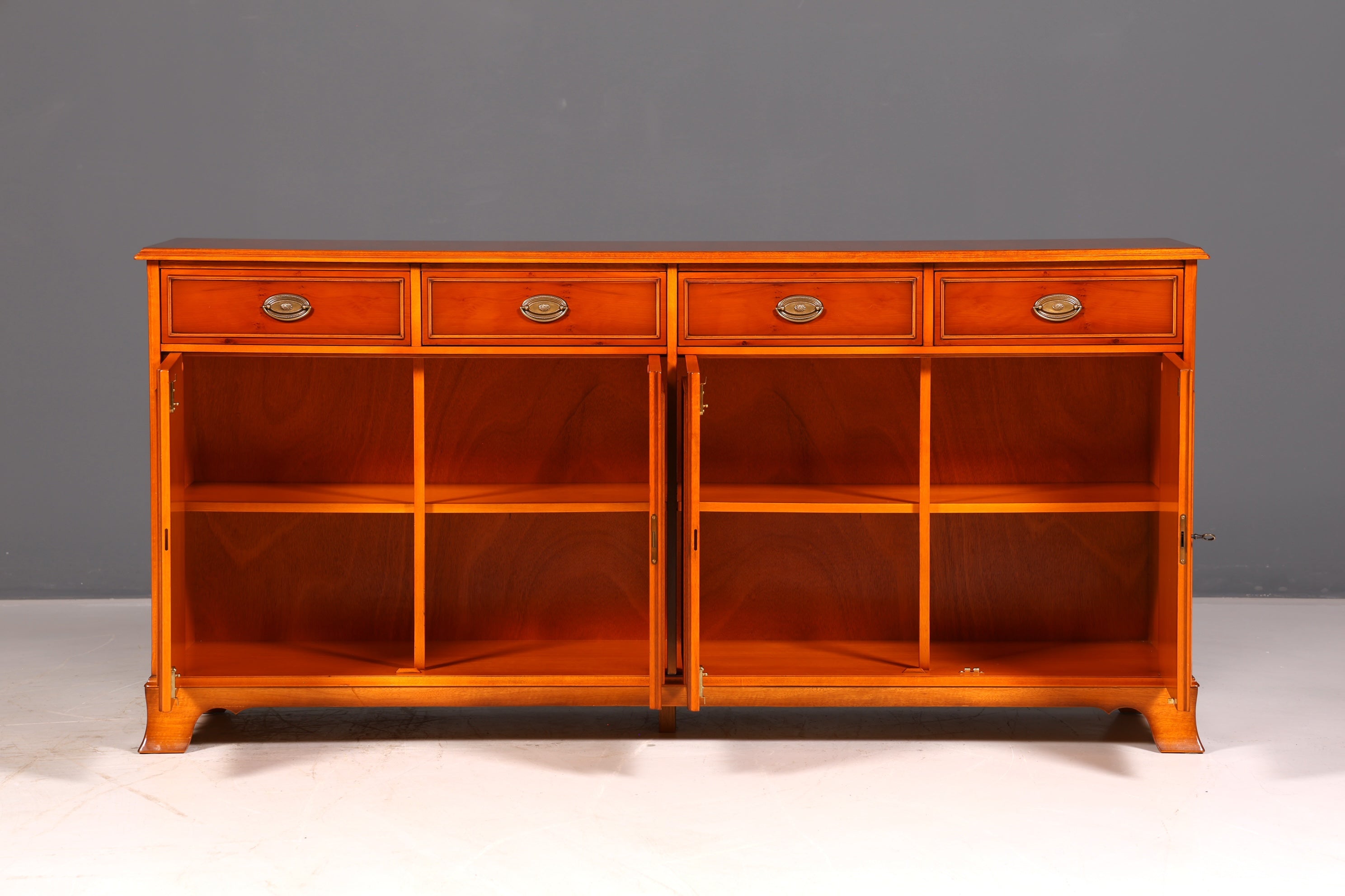 Wunderschönes Original Heldense Sideboard Eibe Englisch Buffetschrank Kommode Antik Schrank Vintage
