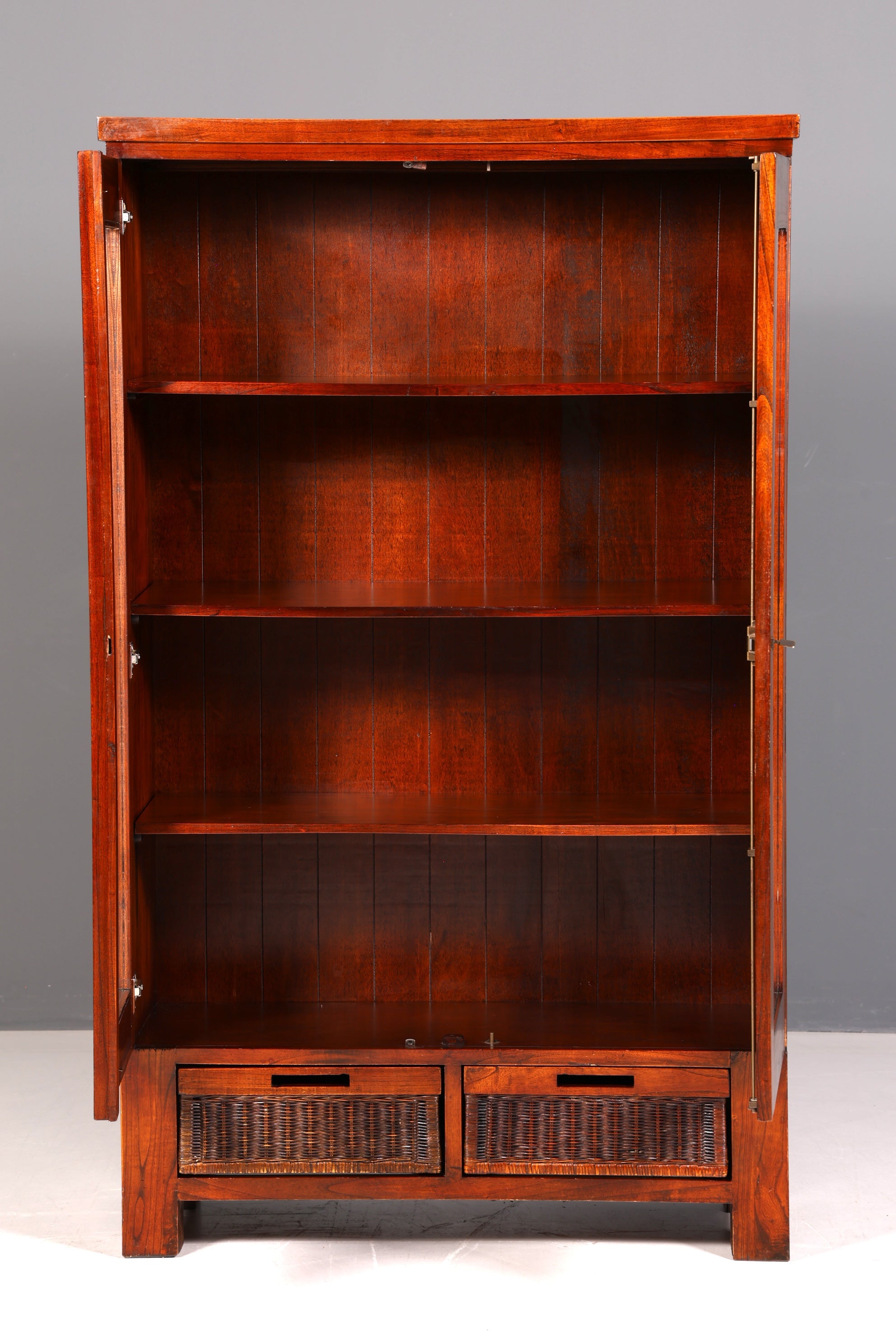 Wunderschöne Vitrine im englischen Stil Englische Bücherschrank Antik Stil Glasvitrine Buffet Holz Schrank