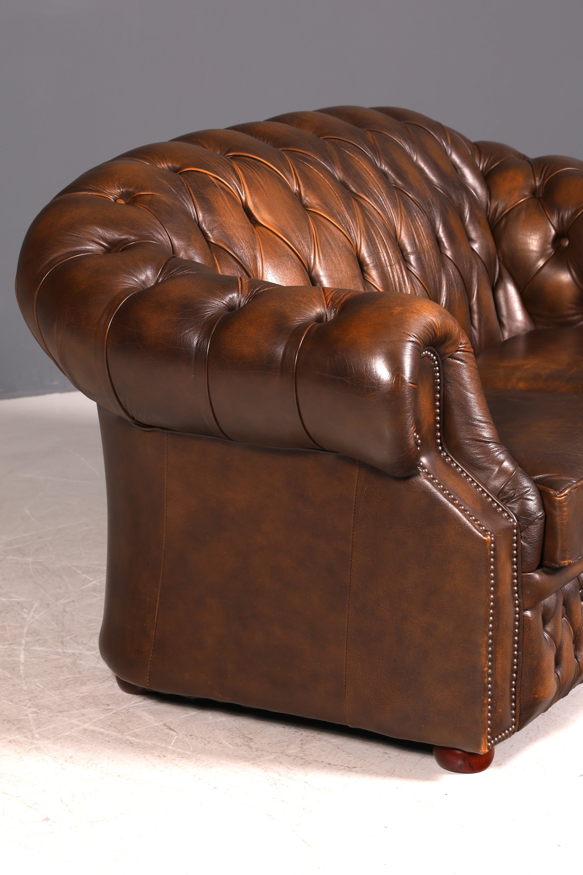 Wunderschöne Original Chesterfield Centurion 2-Sitzer Couch Englisches echt Leder Sofa UK