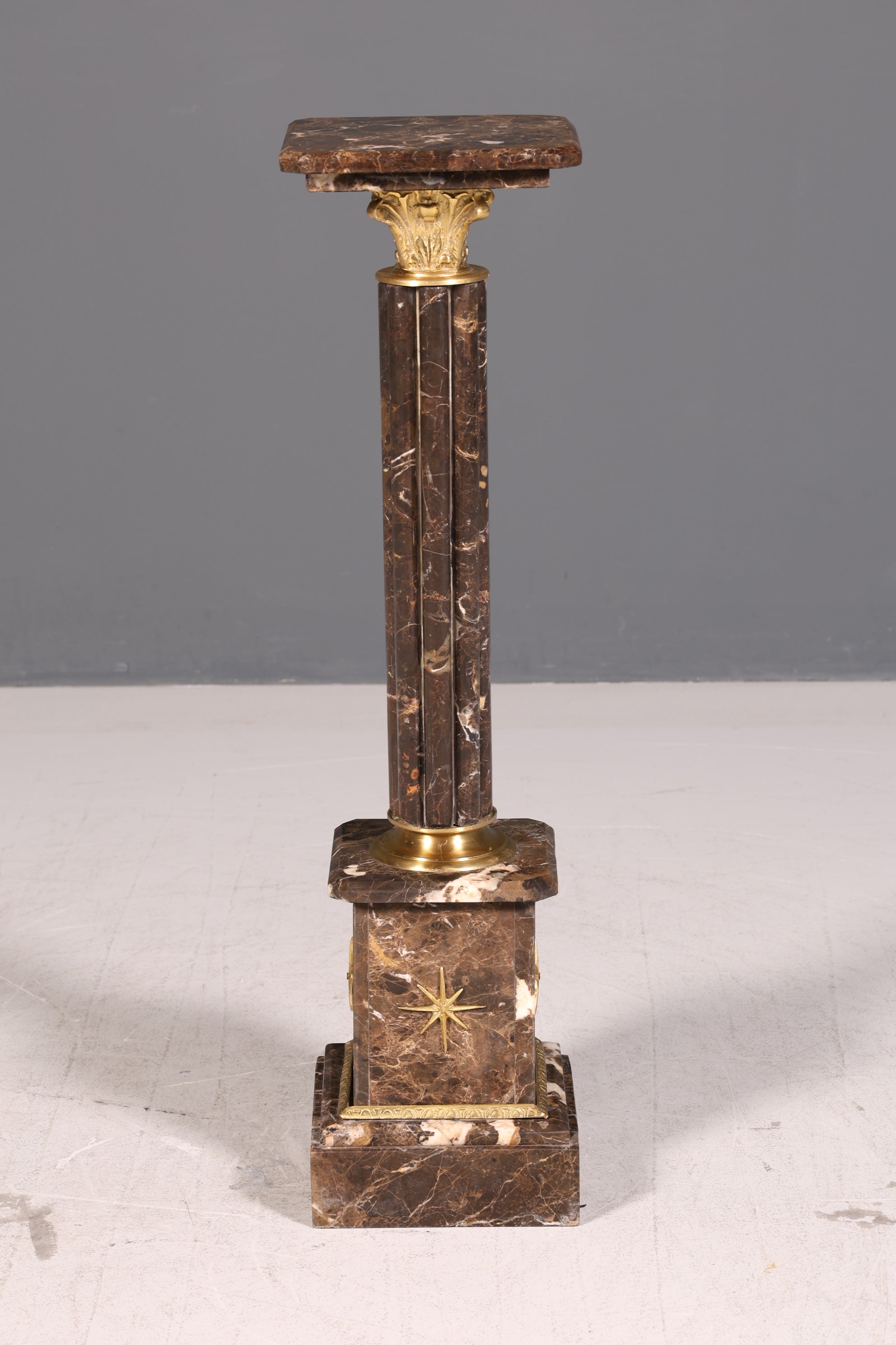 Prächtige Barock Stil Säule Louis XV Marmor Blumensäule Naturstein Sockel Ablage