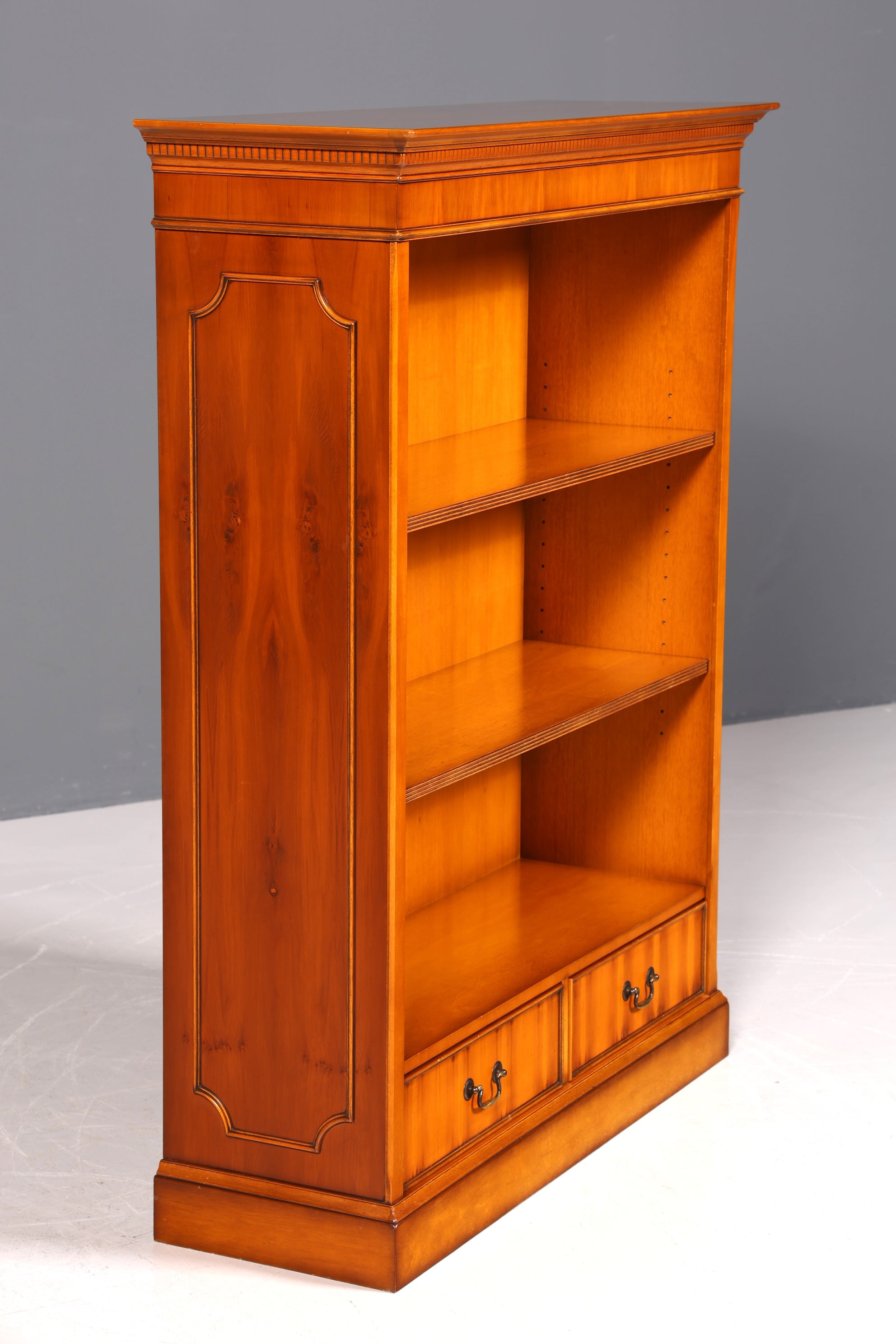 Wunderschönes Original Heldense Bücherregal Englisches Holz Bücher Ablage Leseregal