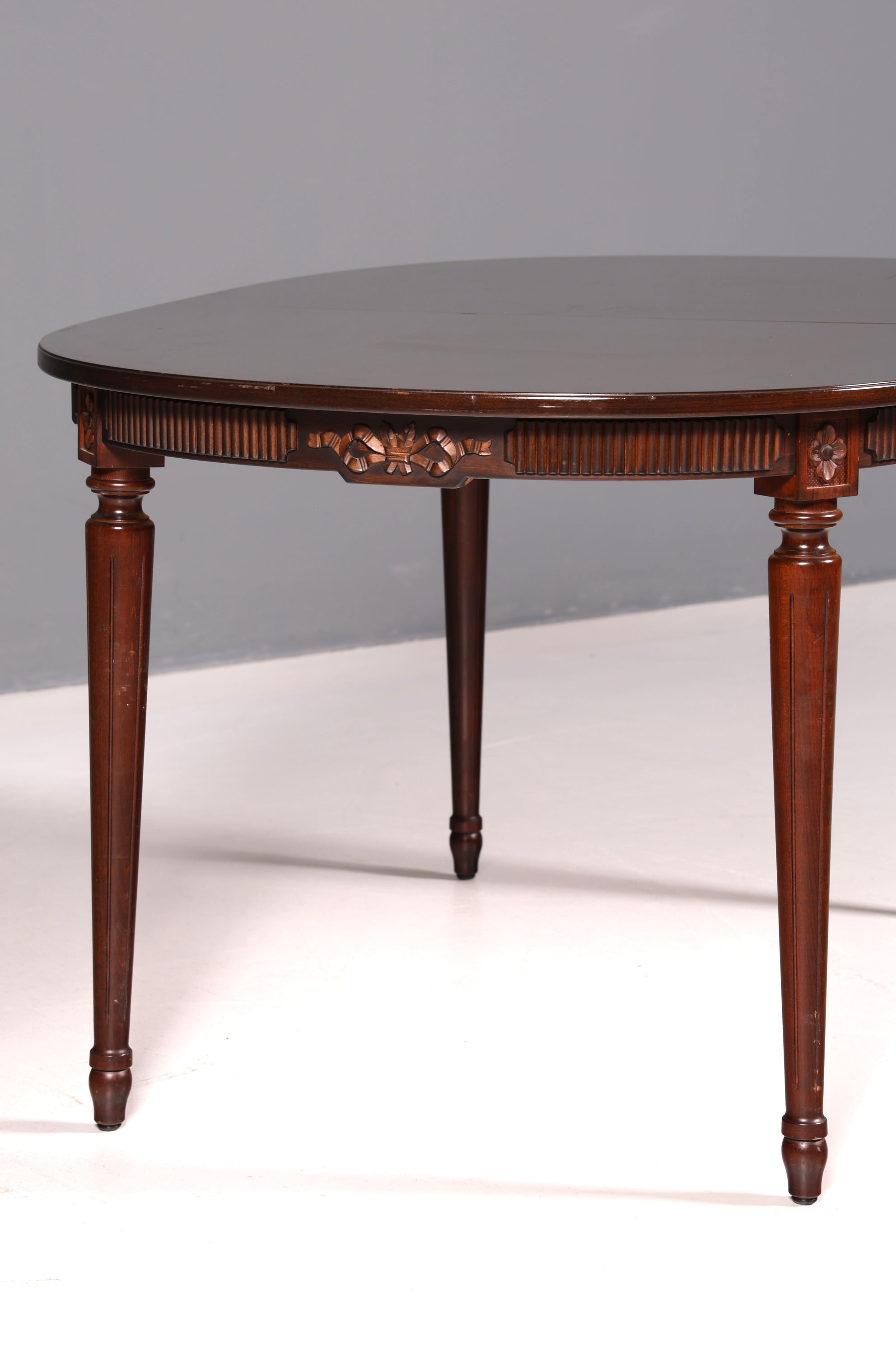 Wunderschöner Tisch im Gustavianischen Stil Küchentisch Ausziehbar Antik Esszimmer Tafel