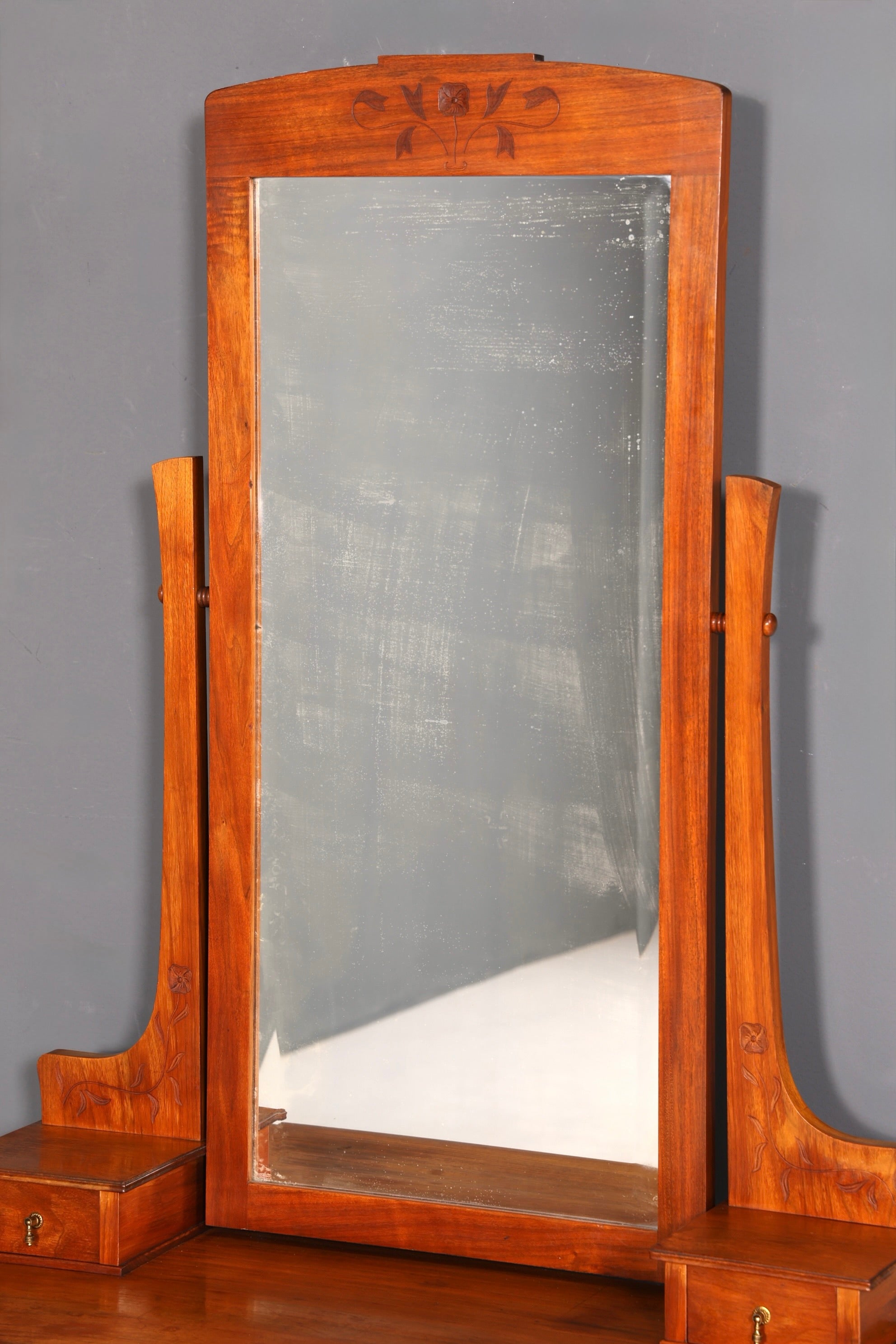 G383 Finish Traumhafte Jugendstil Kommode Antik Sideboard mit Spiegel Flurkommode Frisierkommode (Kopie)