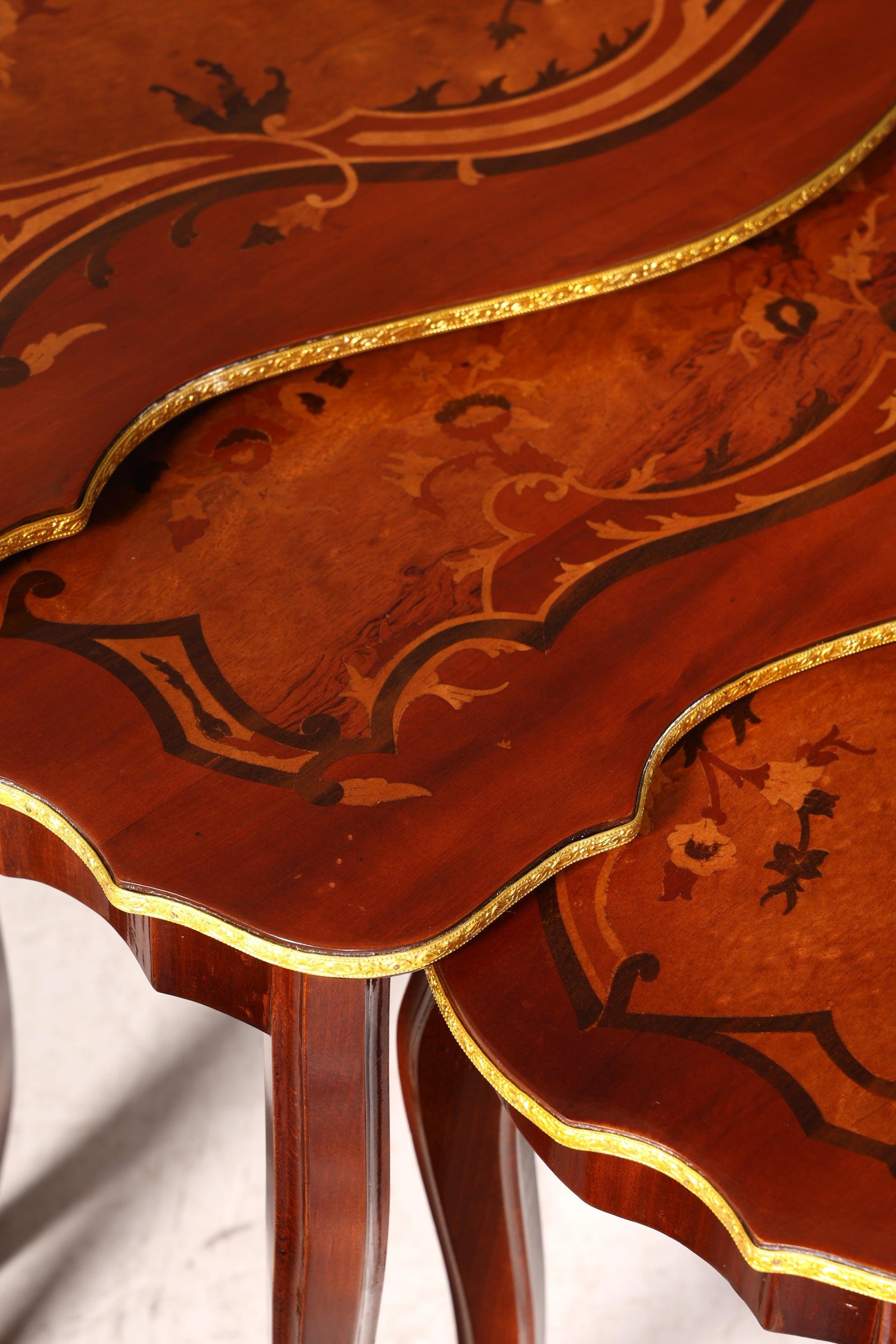 Traumhaftes Beistelltisch Set 3er Satz Barock Antik Barock Stil Tisch Set