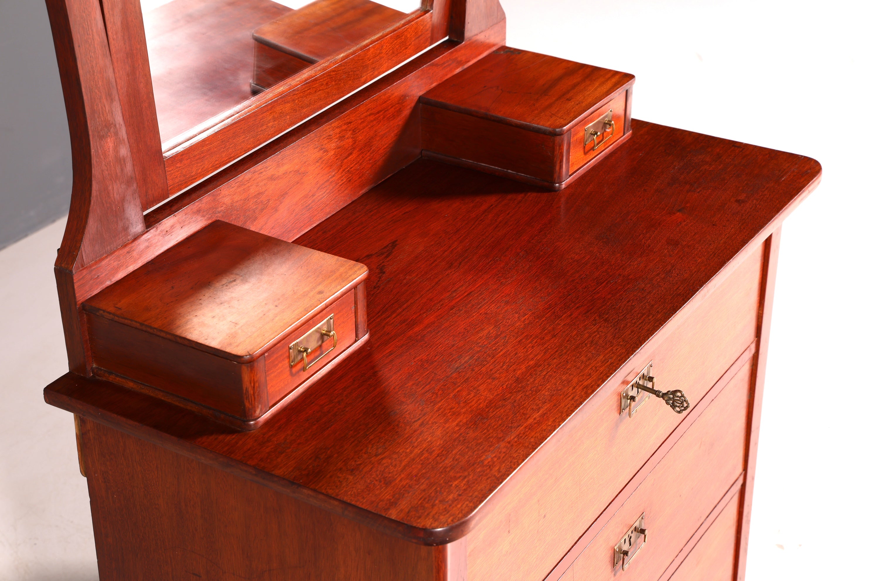 G391 Finish cm Traumhafte Gründerzeit Kommode Jugendstil Schubladenkommode Antik Vertiko Wäschekommode (Kopie)