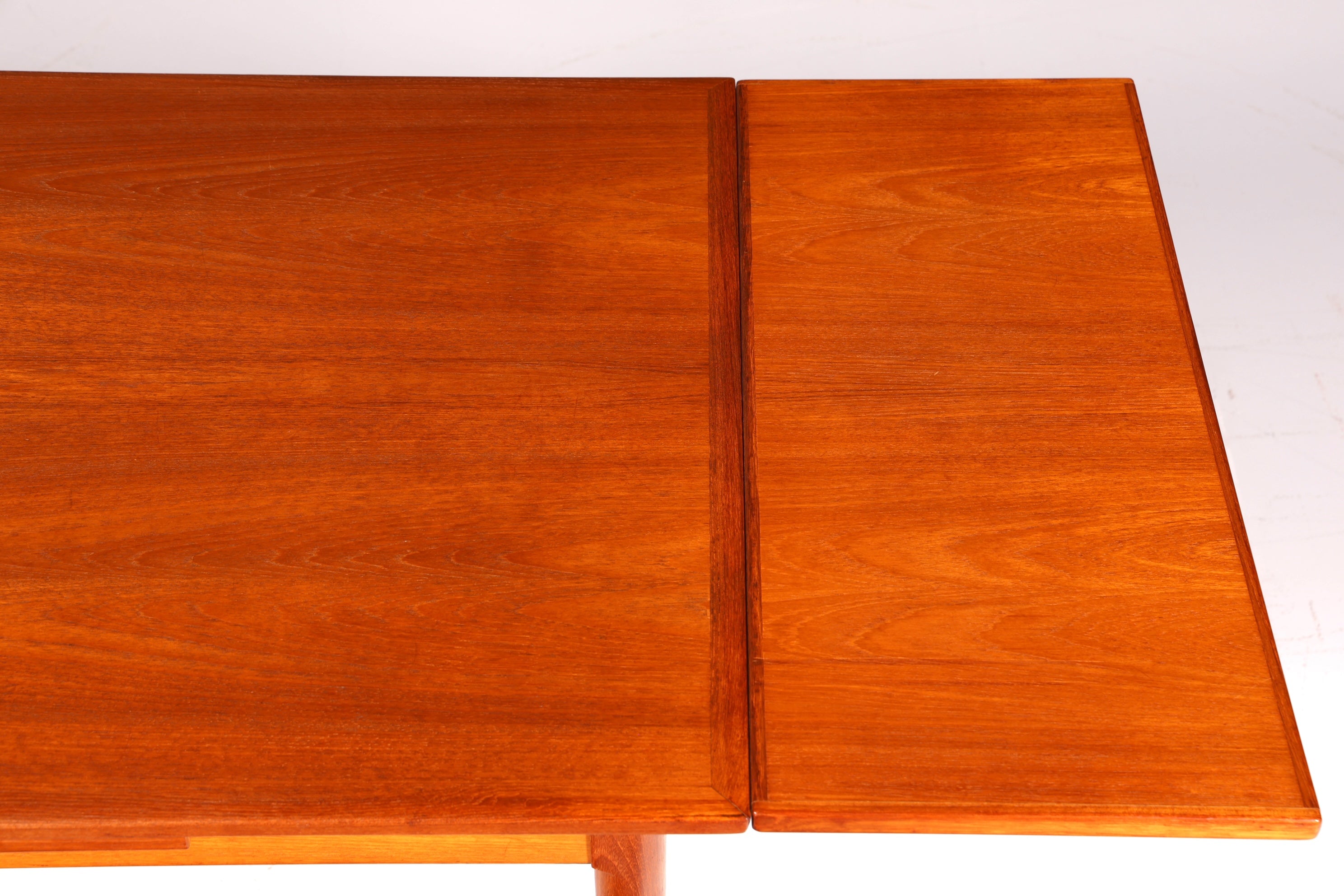 Schlichter Mid Century Esstisch Bernhard Pedersen &Søn ausziehbarer Danish Design Teak Holz Küchentisch Esszimmer Tisch