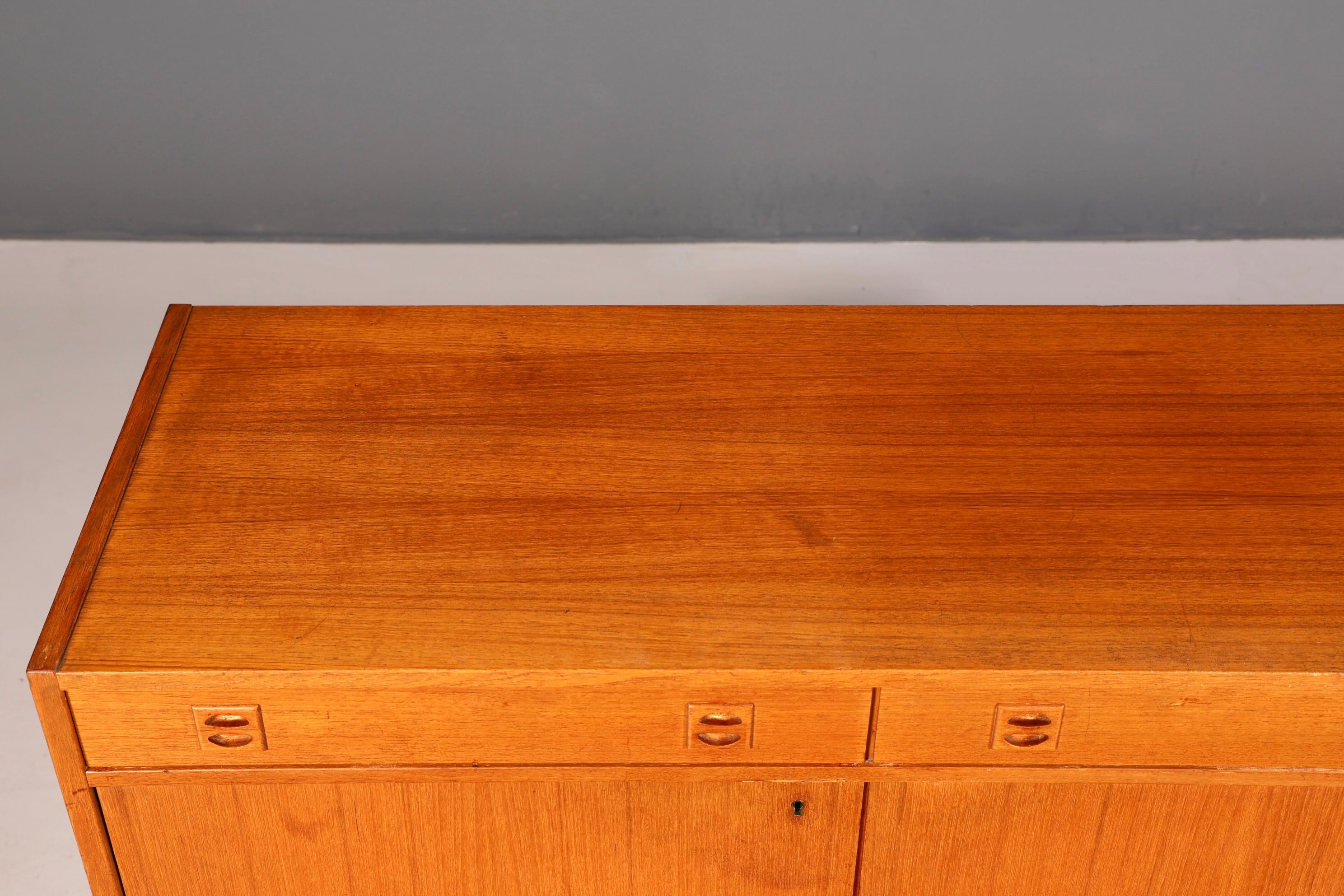 G203 Finish Teak Wunderschönes Mid Century Sideboard Vintage TV Kommode 60s Schrank (Kopie)