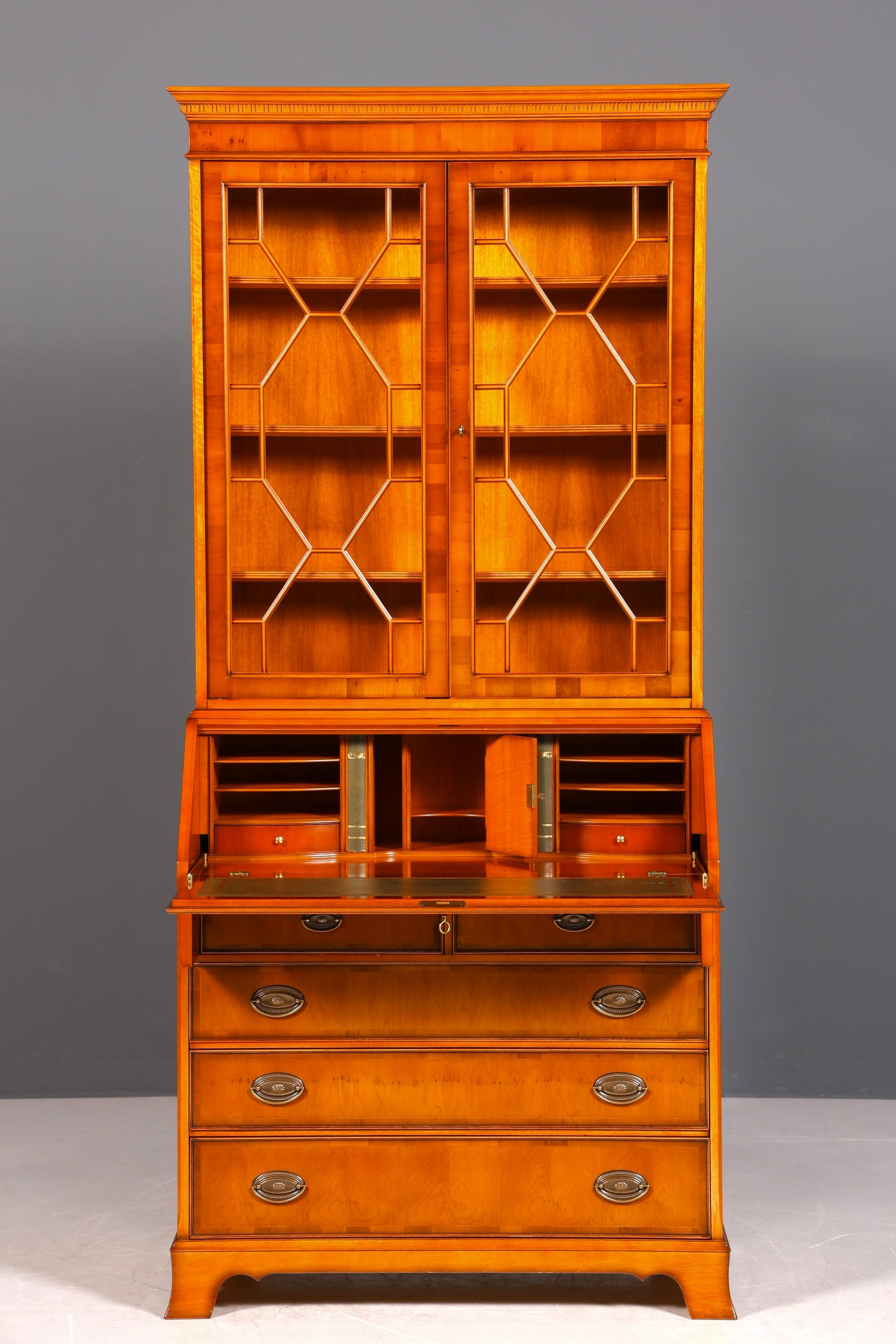 Stilvoller Englischer Sekretär Original Heldense Büro Aufsatzsekretär Eibe Antik 60S Vitrinen Schrank UK