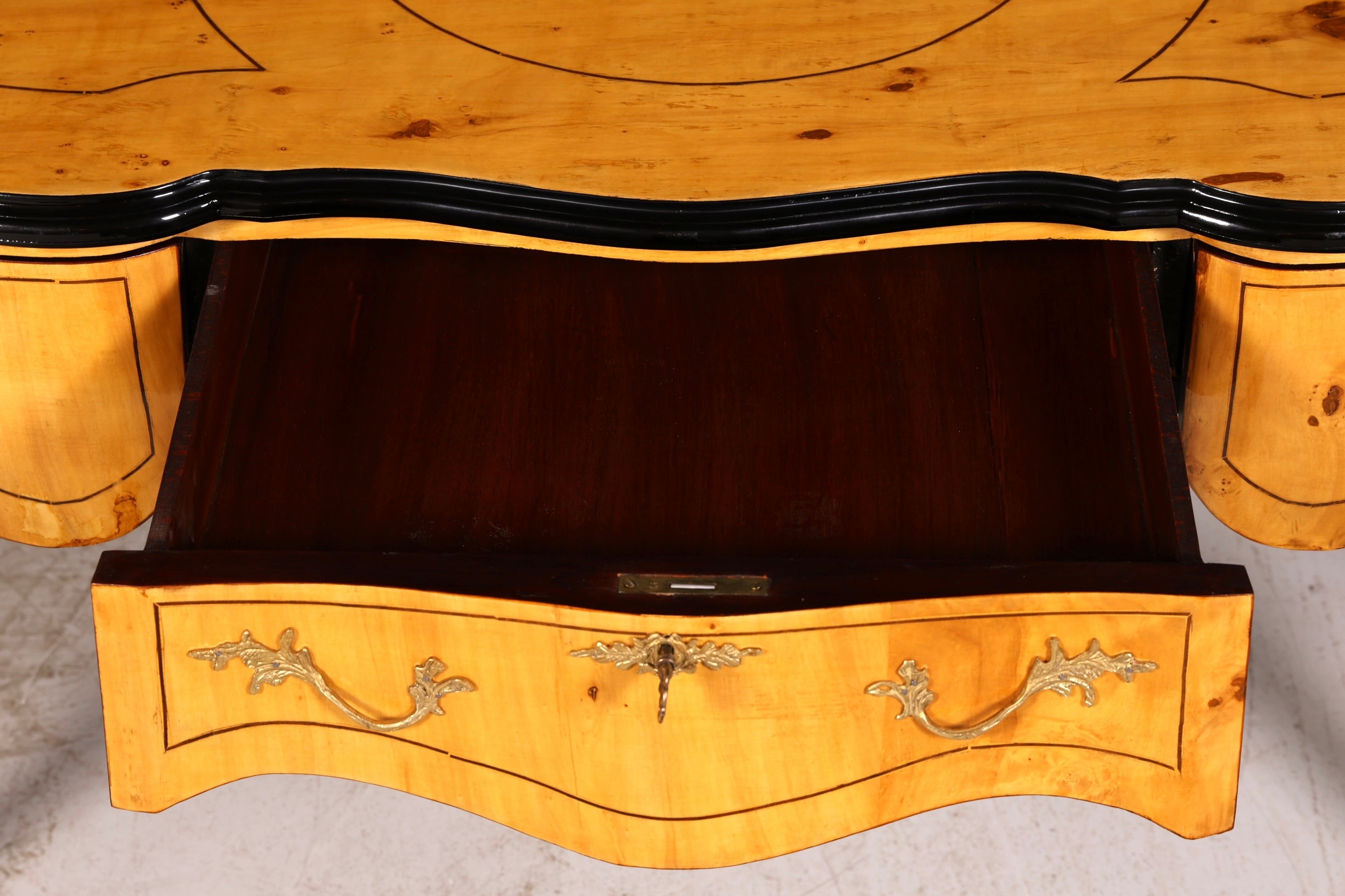 Wunderschöner Louis XV Stil Schreibtisch French Office Desk Antik Stil Bürotisch Massivholz