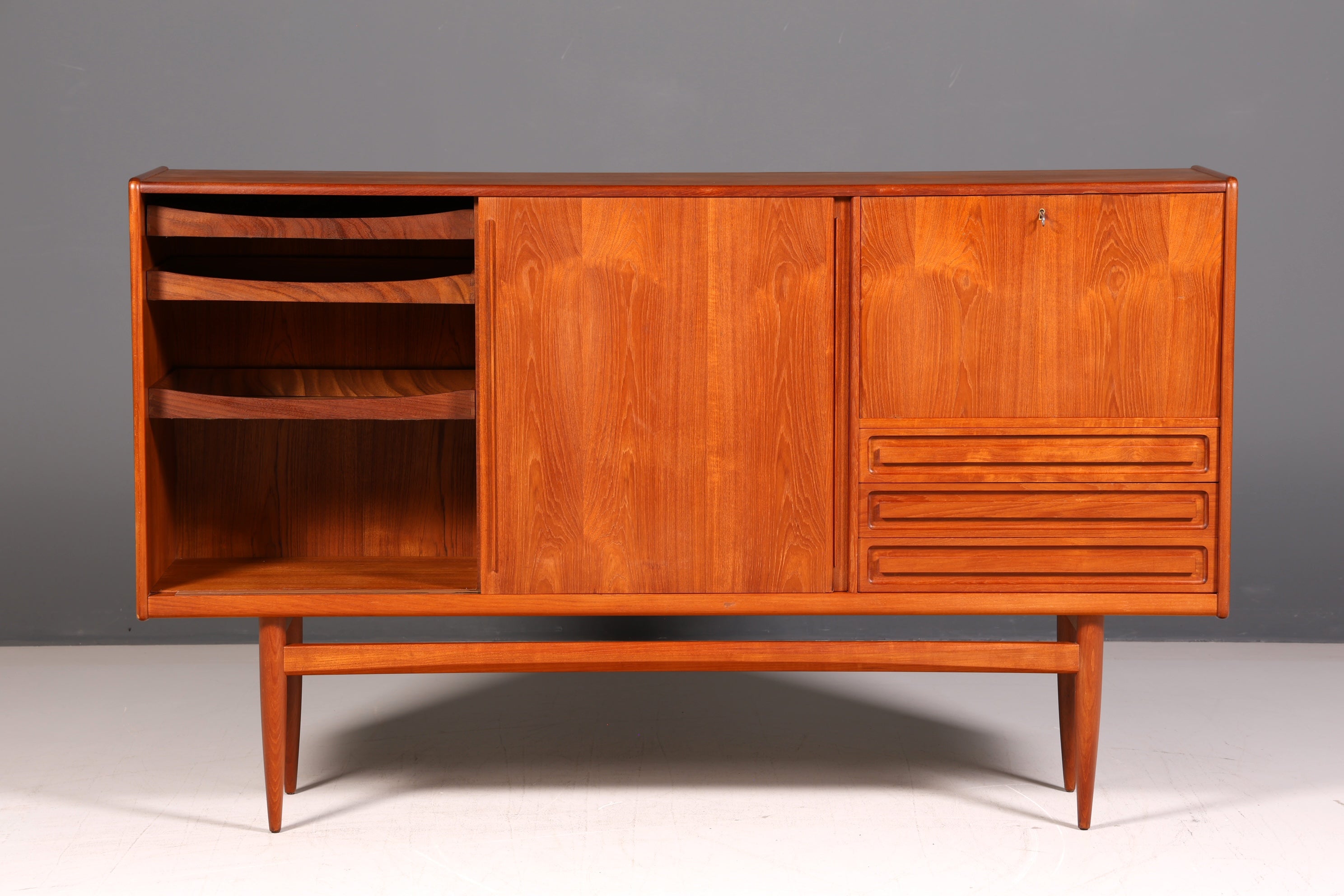 Traumhaftes Original Holger Christensen Møbelmagasiner Sideboard Teak Danish Design Kopenhagen