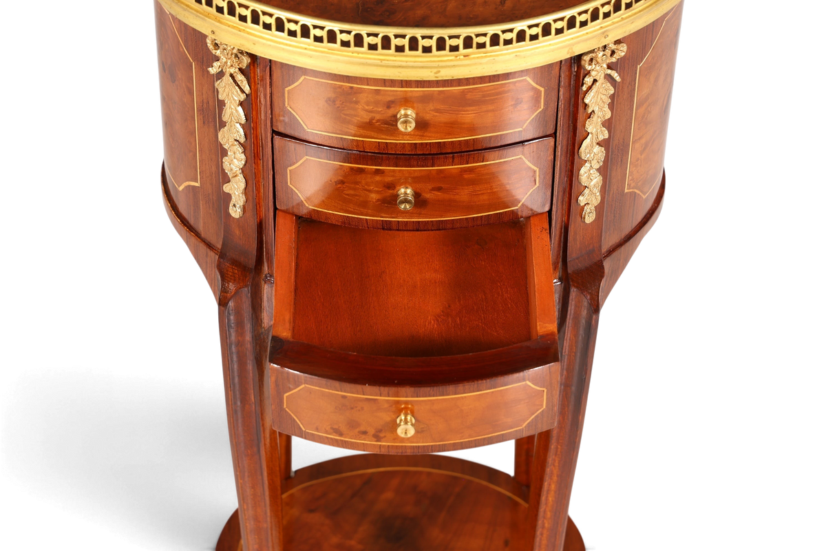 Edler Barock Louis XV Stil Beistelltisch Ablagetisch massiv Kommode Antik Stil