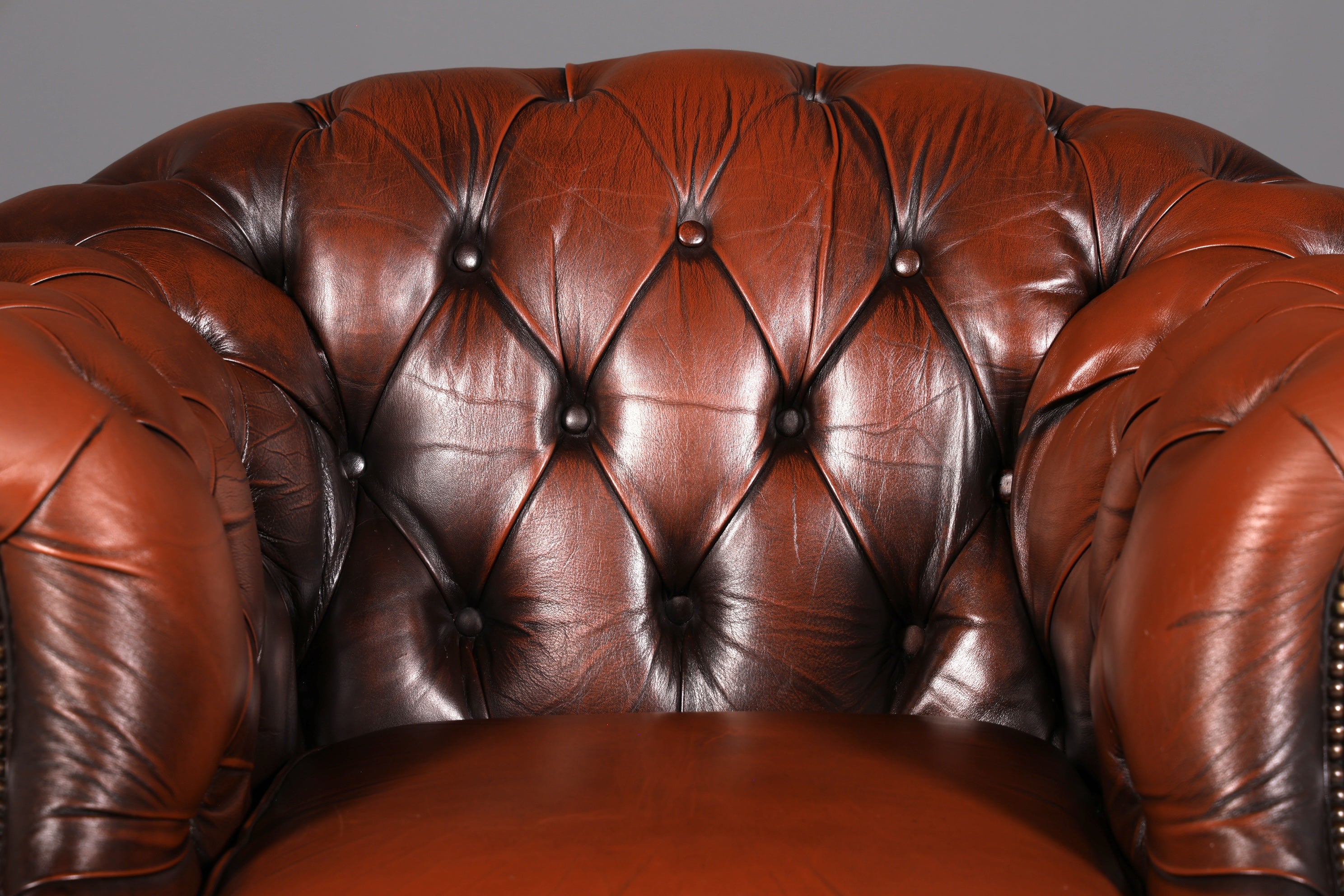 Edler Original Chesterfield Centurion Sessel Echt Leder Englischer Armlehnsessel Herrensessel UK Antik Vintage