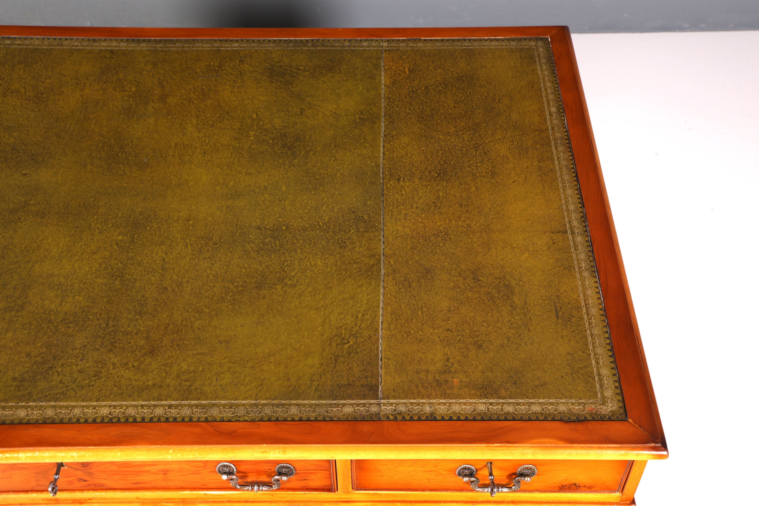 Beautiful English desk, yew wood, leather top, antique style office desk