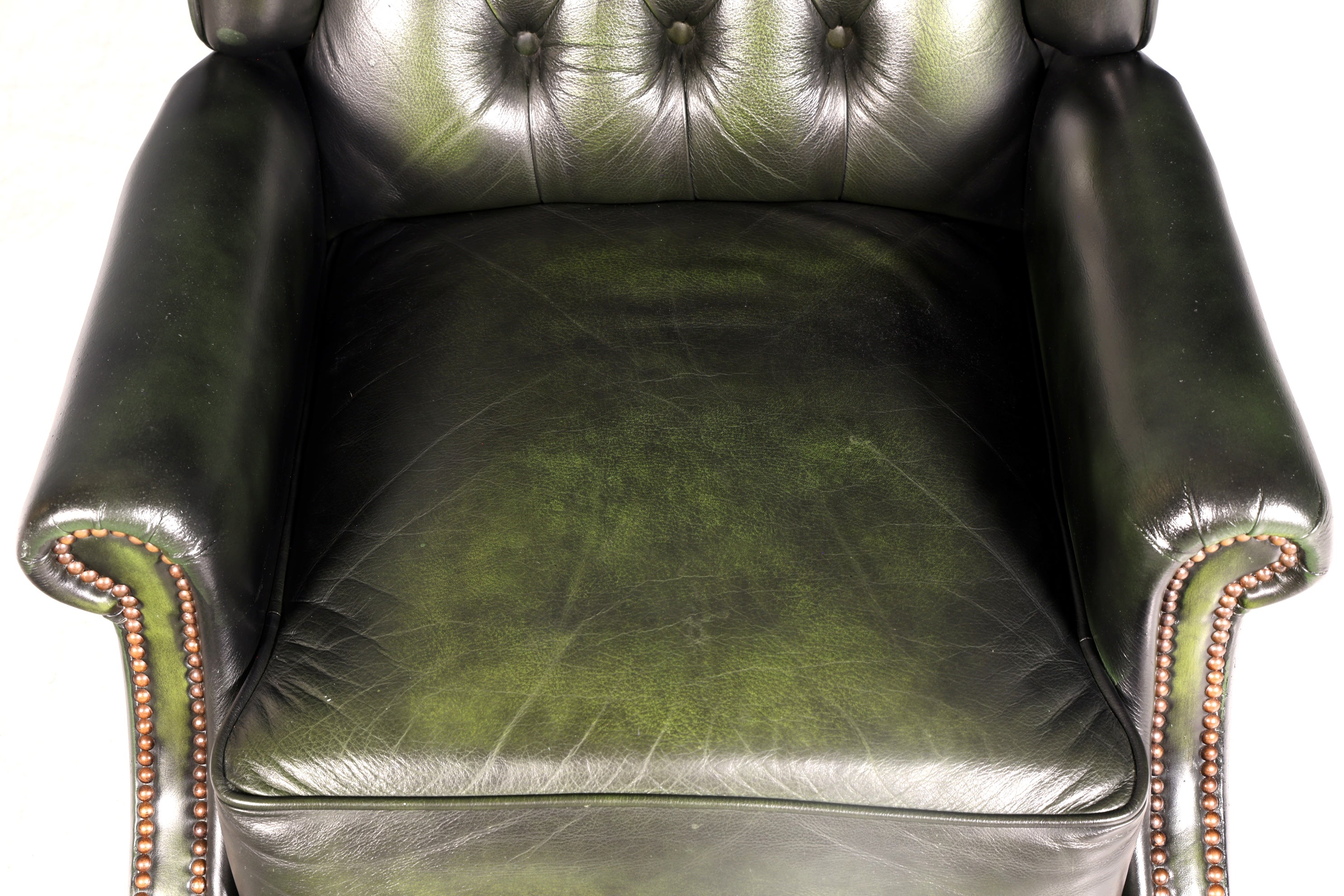 Original Chesterfield Queen Anne Ohrenbackensessel Grün Englisch Leder Herrensessel UK Armlehnsessel Relaxsessel