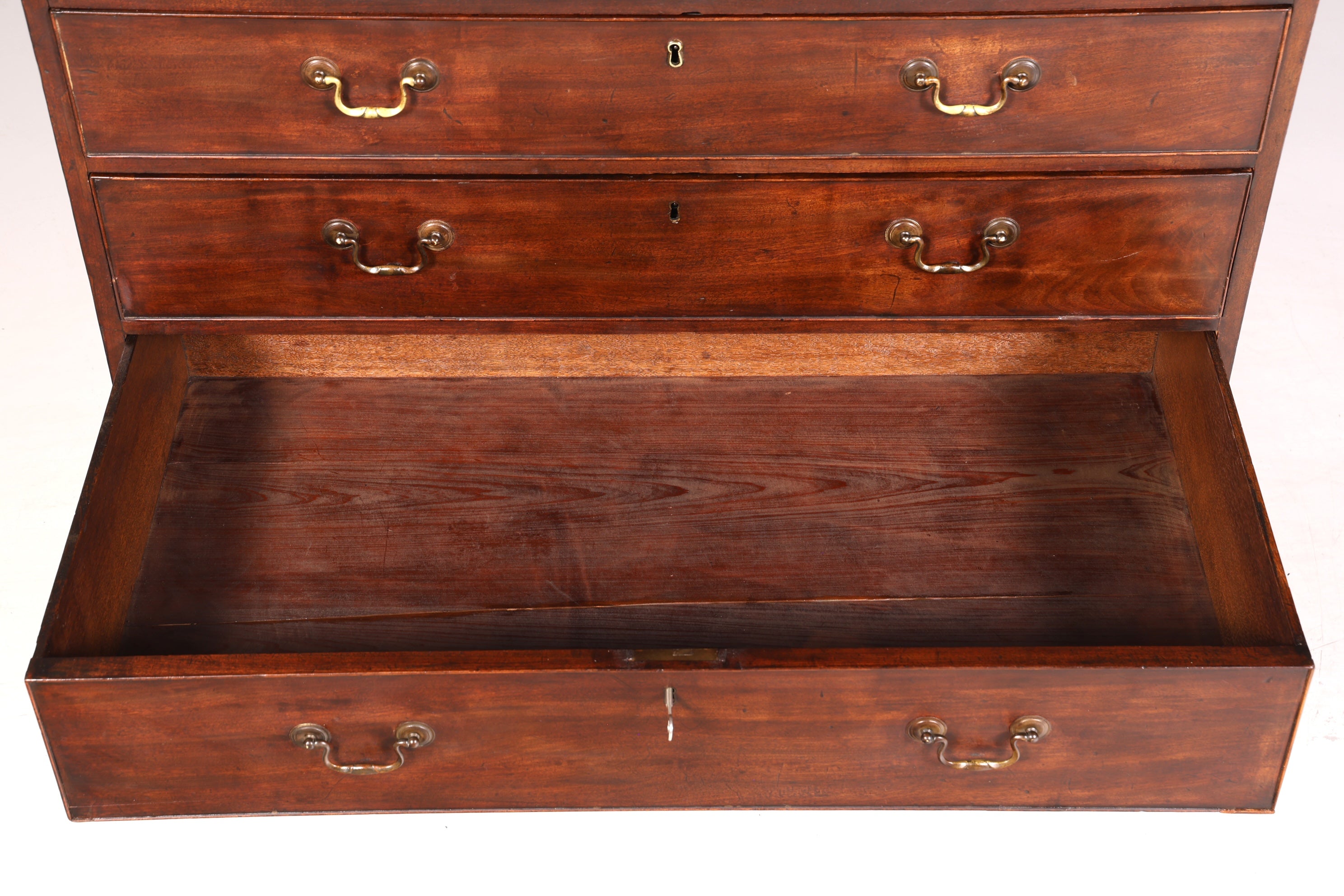 Wunderschöne Englische Antik Vitrine um 1700 George III Mahagoni Bücherschrank Buffet Glasvitrine Kommode