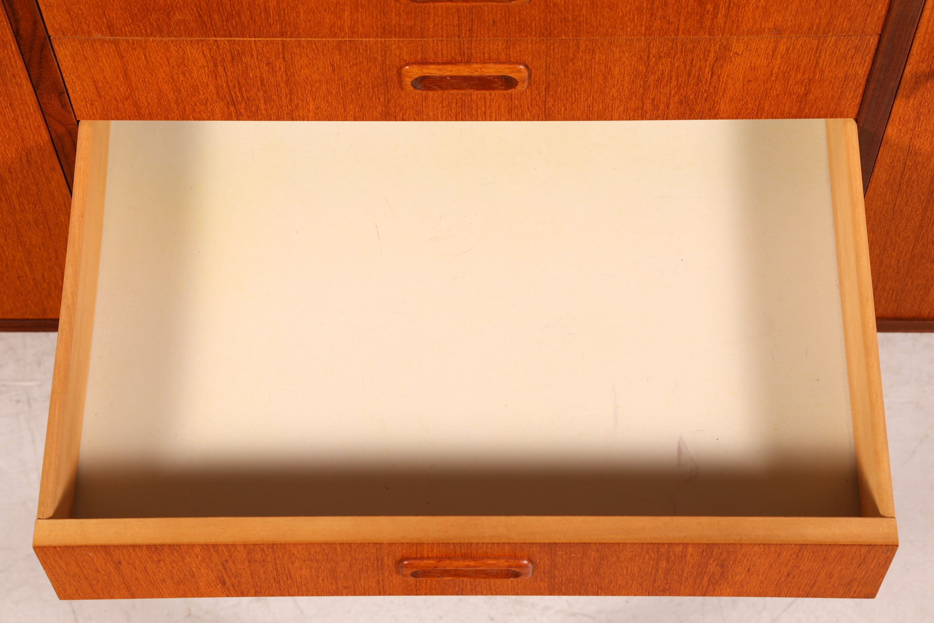 G613 Finish cm Wunderschönes Mid Century Sideboard Vintage TV Kommode 60s Schrank (Kopie)