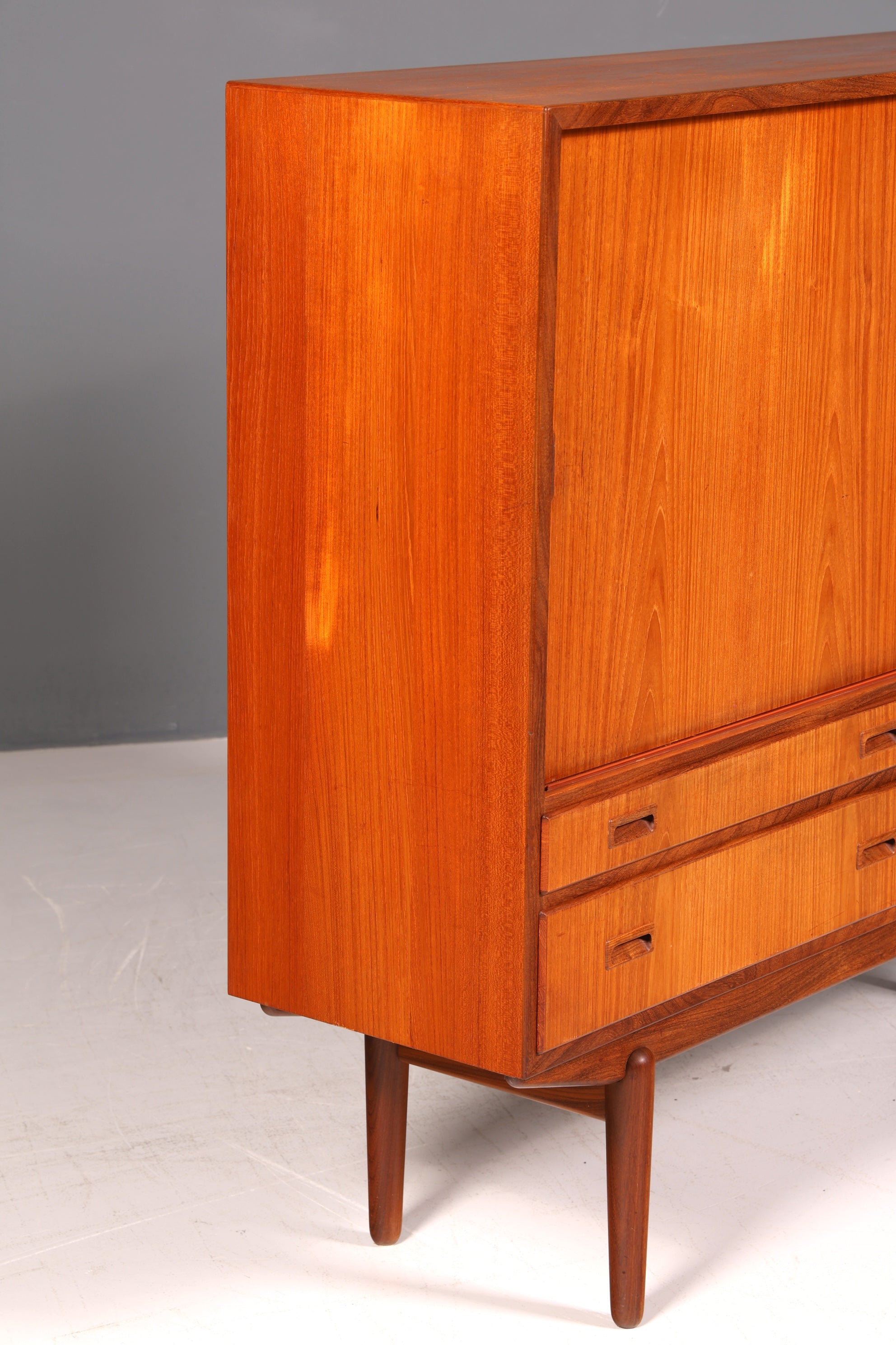 Edles Mid Century Sideboard Vintage Schrank Retro Highboard Danish Design Teak Holz Kommode Designer