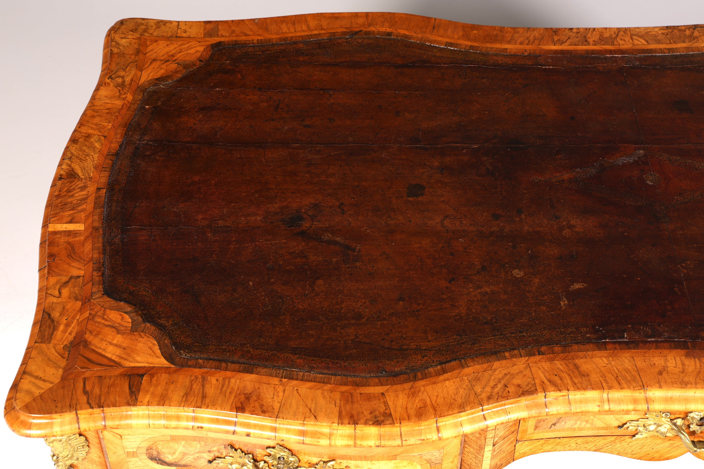 Majestätischer Original Louis XV Schreibtisch 1780 Bureau Plat French Desk echt Leder Antik Bürotisch Office Desk